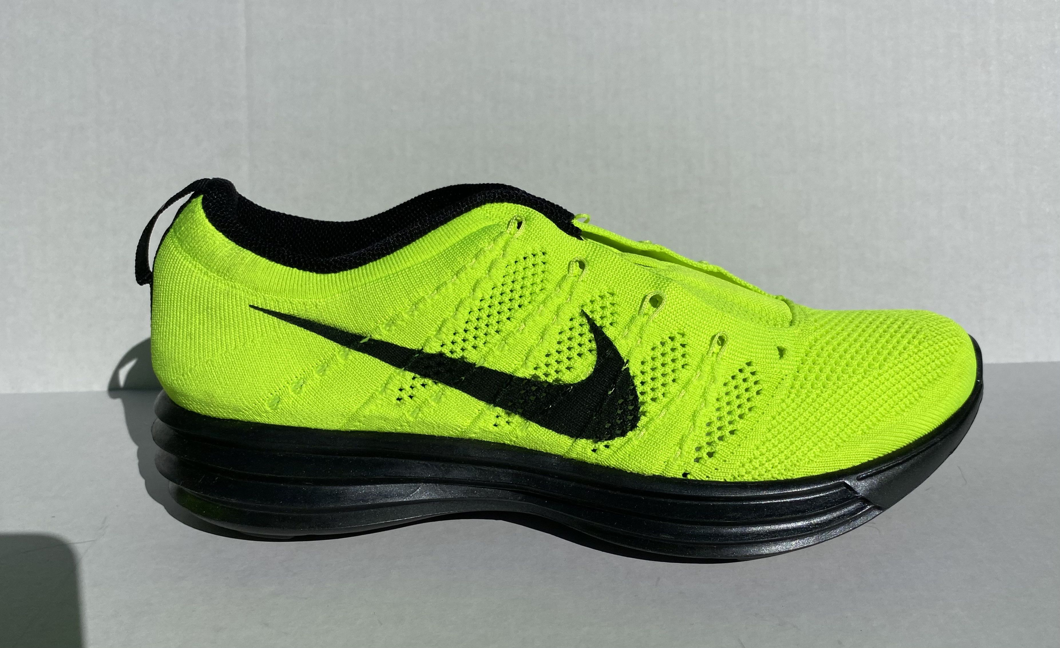 Nike Nike x HTM Custom Flyknit Trainers Running Shoes Size US 10.5 / EU 43-44 - 3 Thumbnail