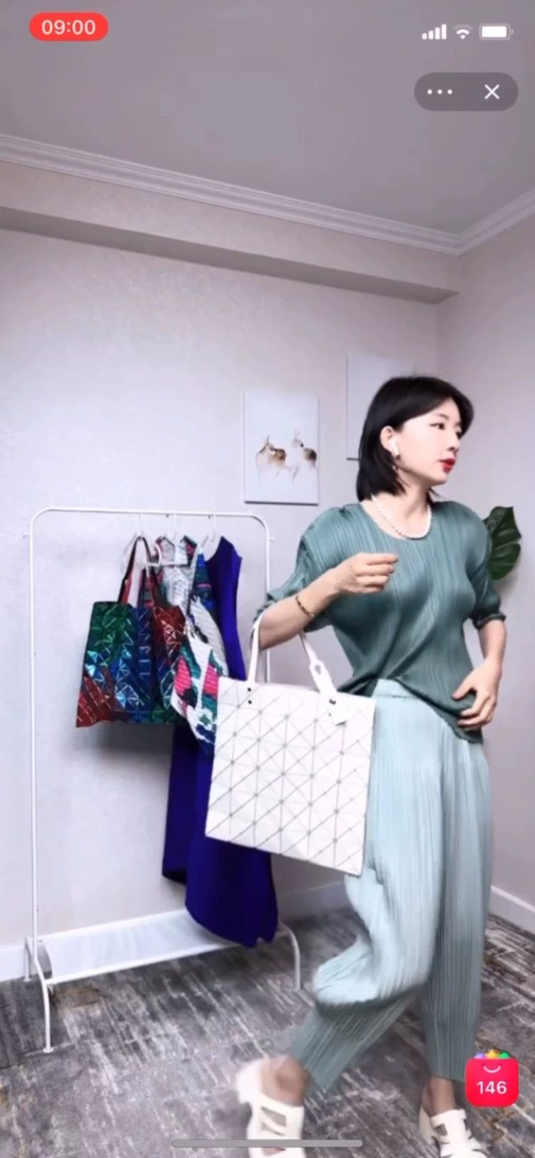Issey Miyake issey miyake size:3 【闲鱼】https://m.tb.cn/h.6qK1mJO?tk=TuyDV Size XXS / US 00 / IT 34 - 1 Thumbnail