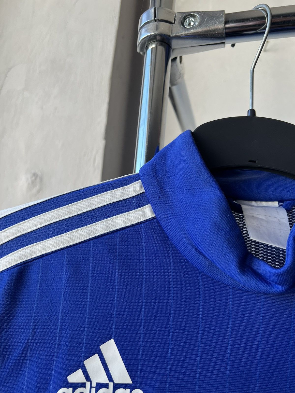 Adidas 2015 CHELSEA FC TRAINING ADIDAS SOCCER FOOTBALL LONG SLEEVE Size US S / EU 44-46 / 1 - 8 Thumbnail