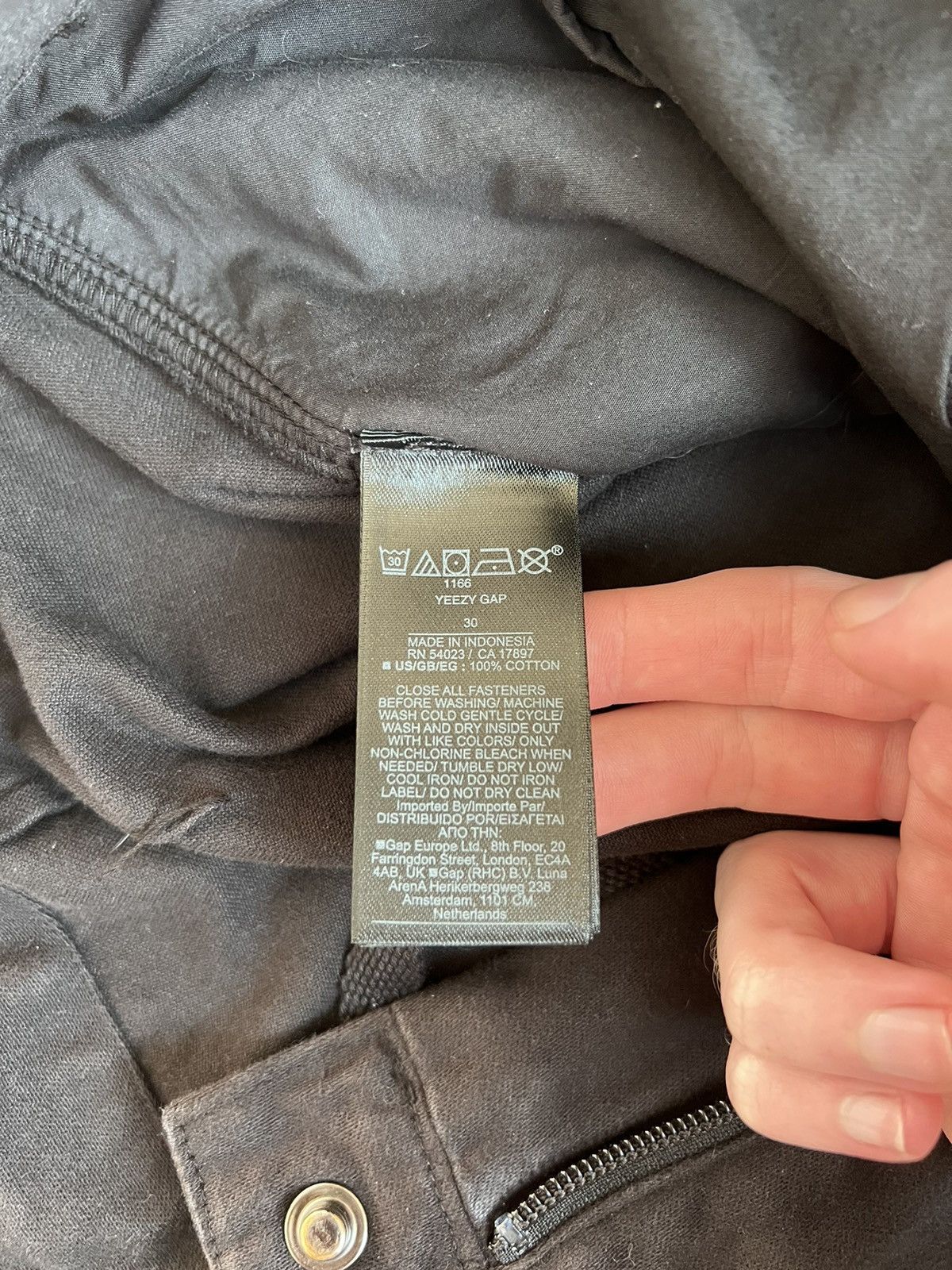 Balenciaga × Gap × Kanye West Yeezy Gap Sateen Cargo Size US 30 / EU 46 - 4 Thumbnail