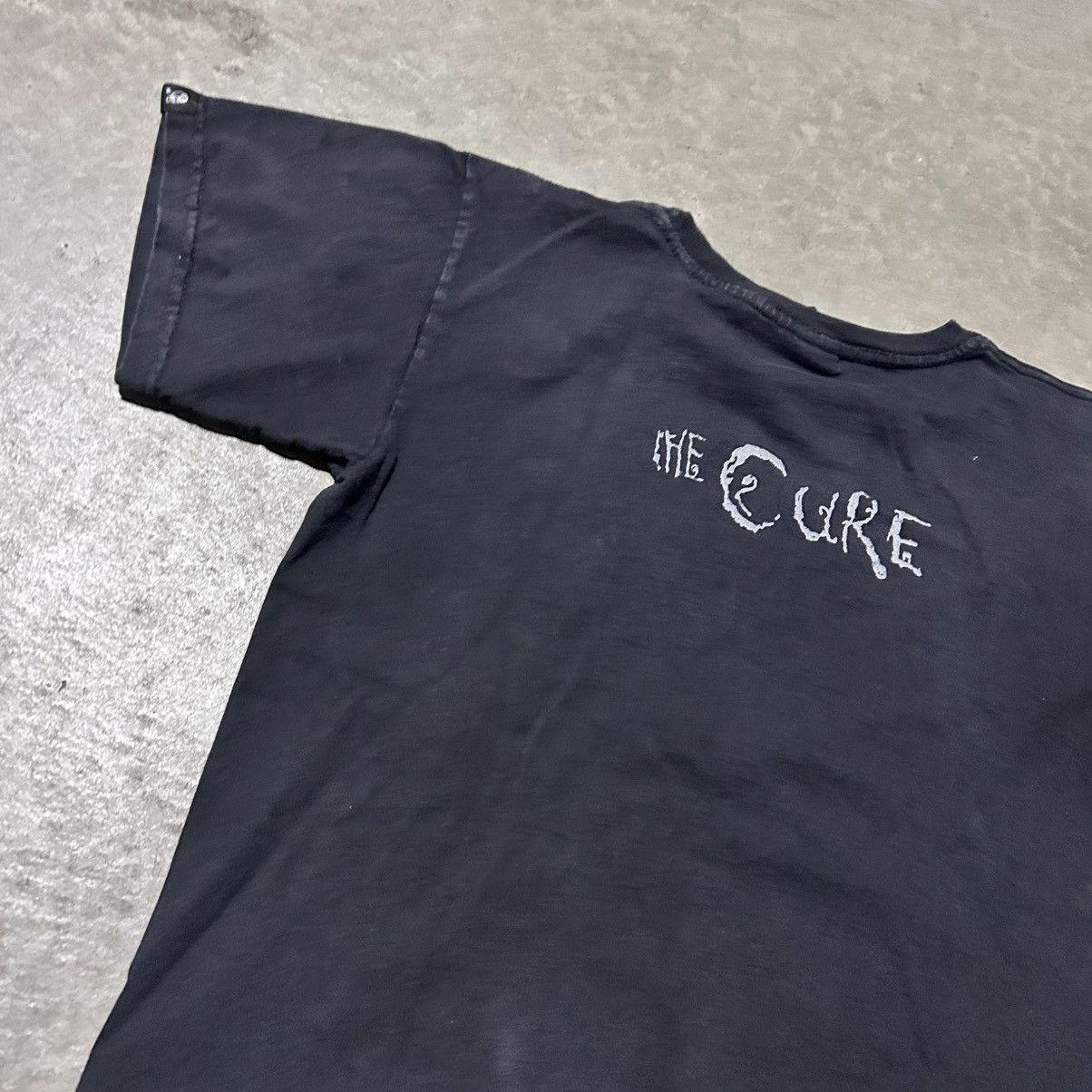 Gildan The cure boys don’t cry mexican boot band tee shirt Size US M / EU 48-50 / 2 - 4 Thumbnail