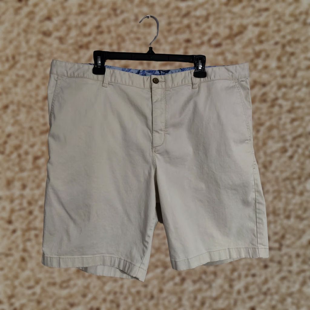 Tommy Bahama Tommy Bahama Shorts Flat Front Cotton Stretch Tencel Lyocell Khaki Beige Men's 42 Size US 43 - 1 Thumbnail