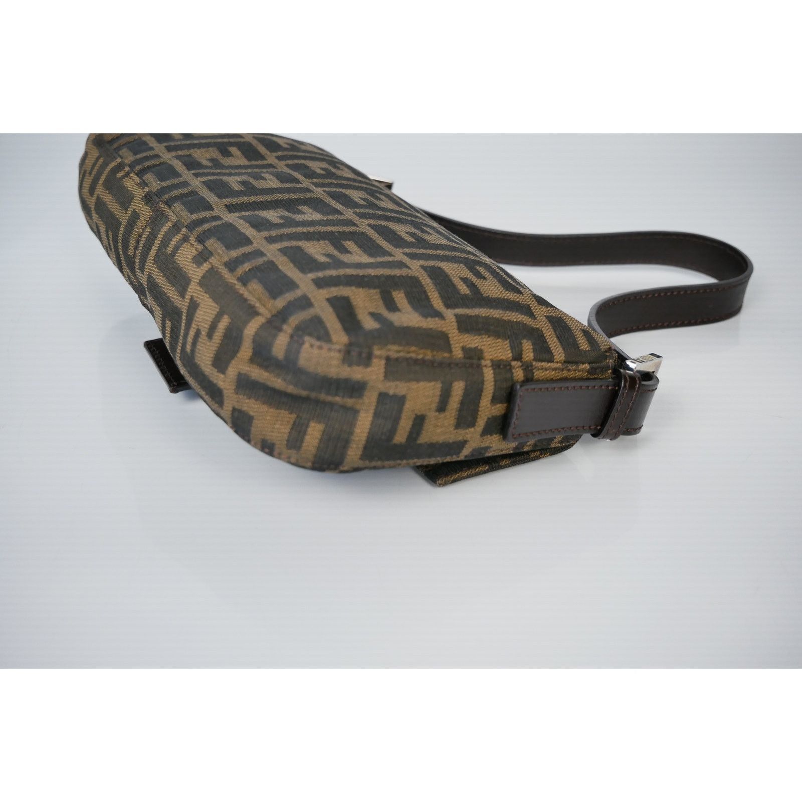 Fendi Baguette Shoulder Bag Size ONE SIZE - 9 Thumbnail