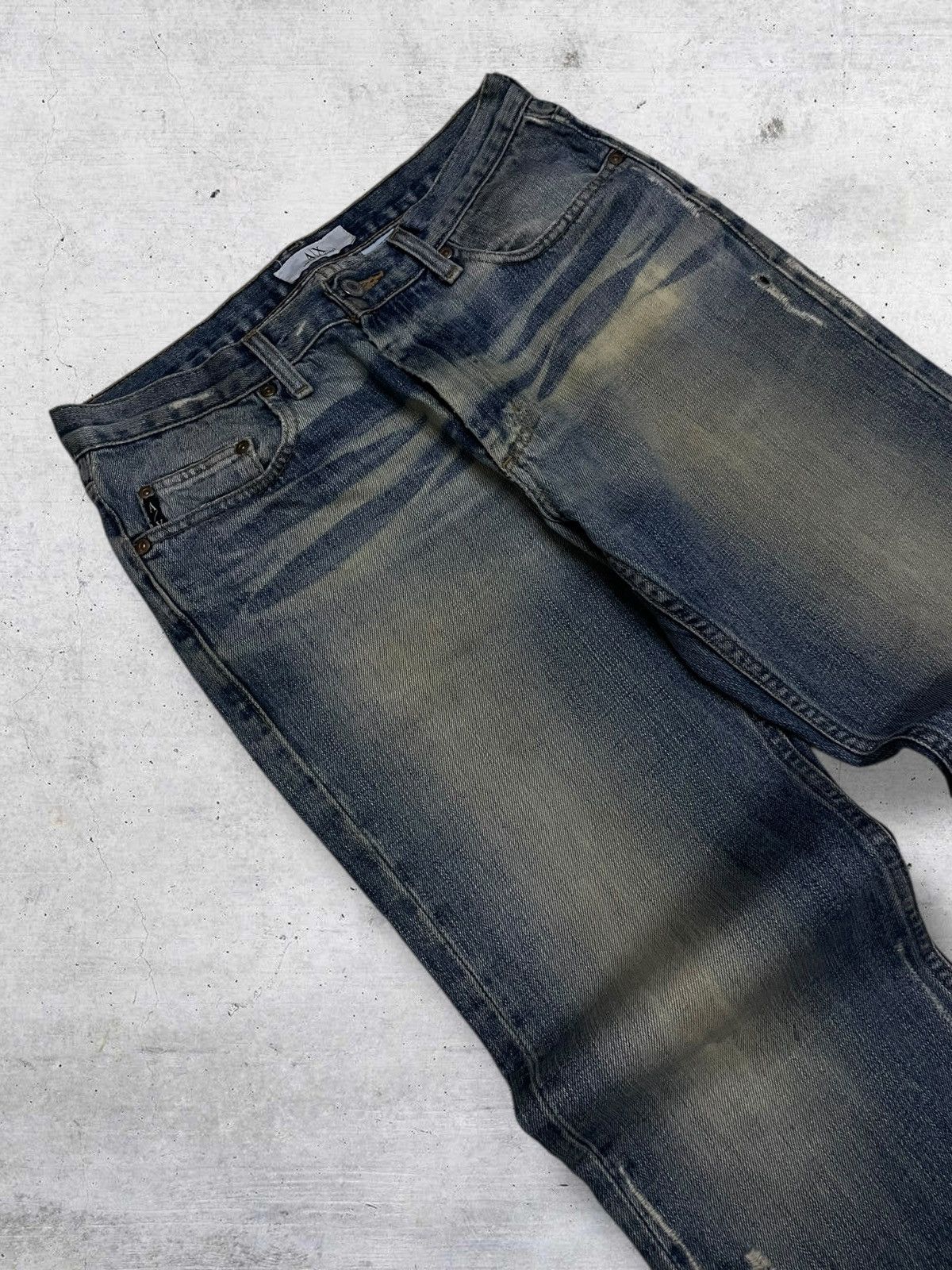 Armani Exchange VINTAGE ARMANI EXCHANGE FAMOUS DESIGNER DISTRESSED MUDWASH Size US 30 / EU 46 - 7 Thumbnail