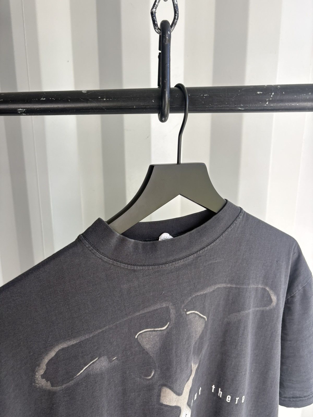 Vintage Vintage X Files The Truth Shirt Distressed Faded Grunge Band Size US L / EU 52-54 / 3 - 6 Thumbnail