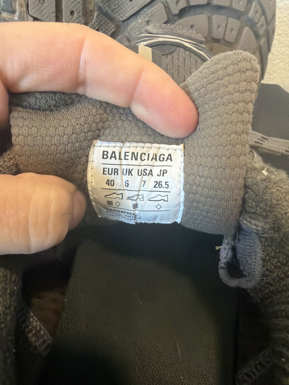 Balenciaga Balenciaga 3XL worn out Mud Size US 7 / EU 40 - 8 Thumbnail