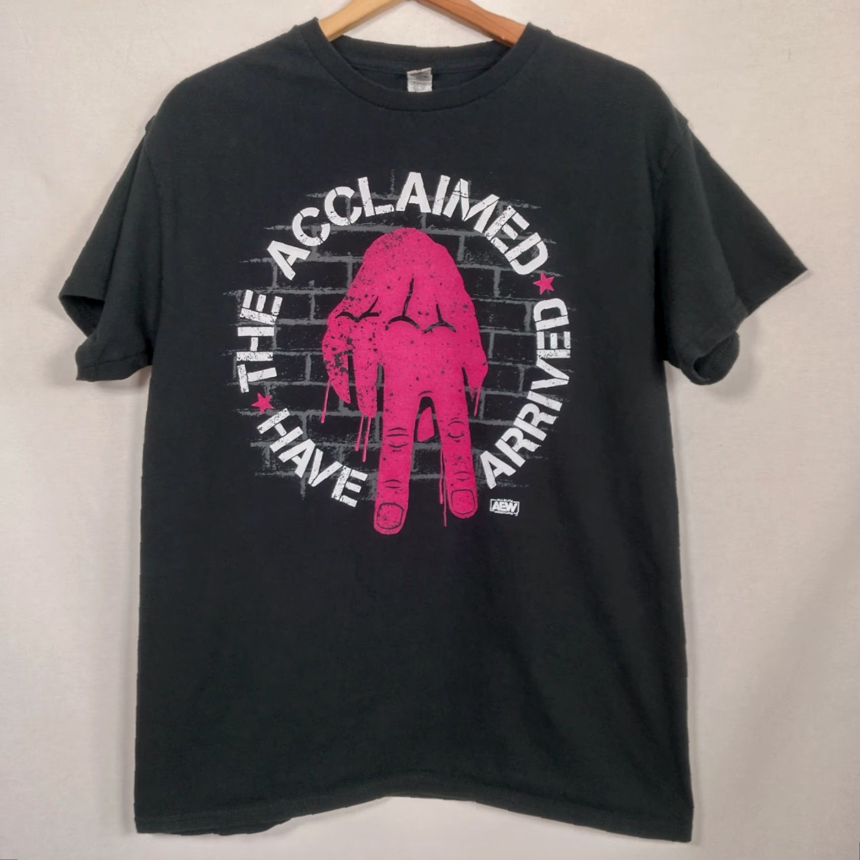 Gildan VINTAGE Gildan T-Shirt Men Medium AEW All Elite Wrestling The Acclaimed Have Arrived Graphic Black Cotton Fall Summer 90s Size US M / EU 48-50 / 2 - 3 Thumbnail