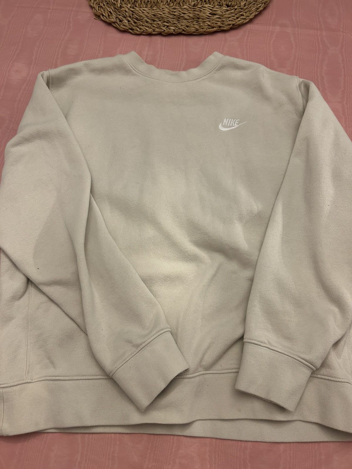 Nike Tan/white Nike sweater Size US L / EU 52-54 / 3 - 1 Thumbnail