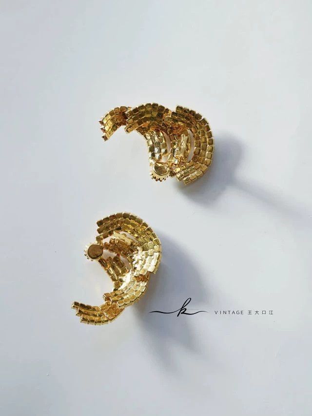 Vintage Vintage Rhinestone Wings Clip-On Earrings Size ONE SIZE - 2 Thumbnail
