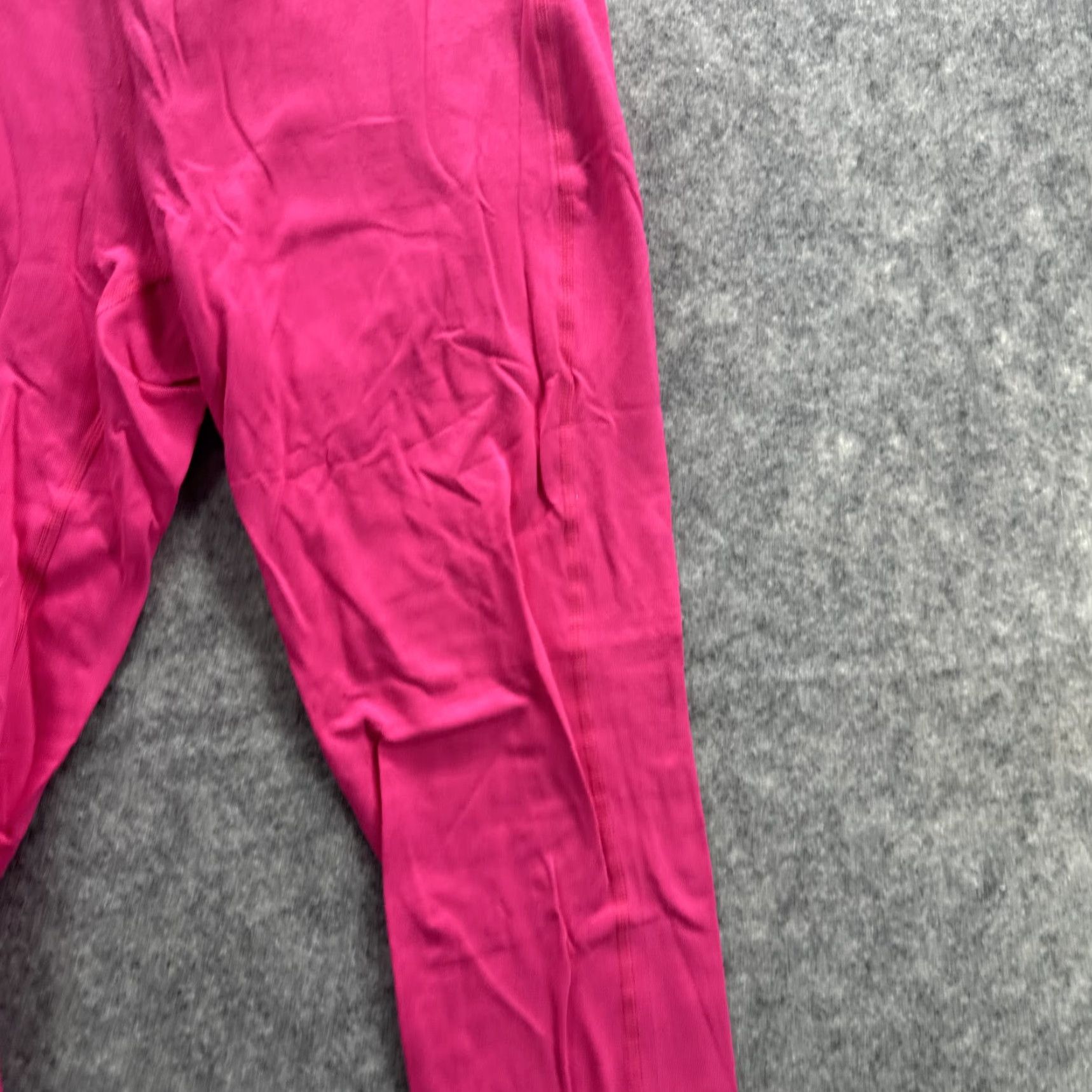 Juicy Couture Juicy Couture Women's Leggings M Pink Activewear Stretch Cotton Spandex 90s Logo Casual Size 32" / US 10 / IT 46 - 5 Thumbnail