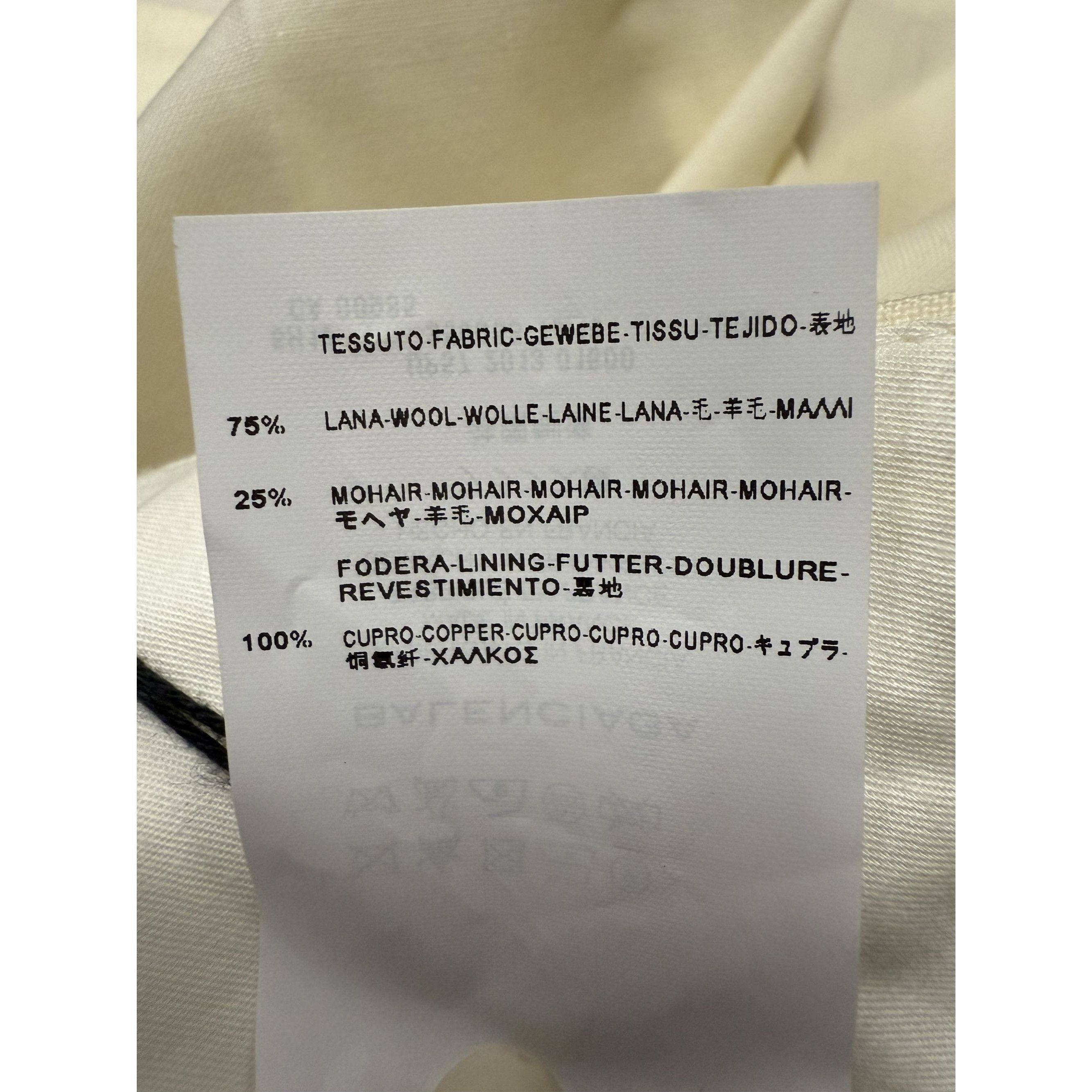 Balenciaga Balenciaga Womens High-Waisted Pleated Shorts Size 40 Cream Size 27" / US 4 / IT 40 - 10 Thumbnail