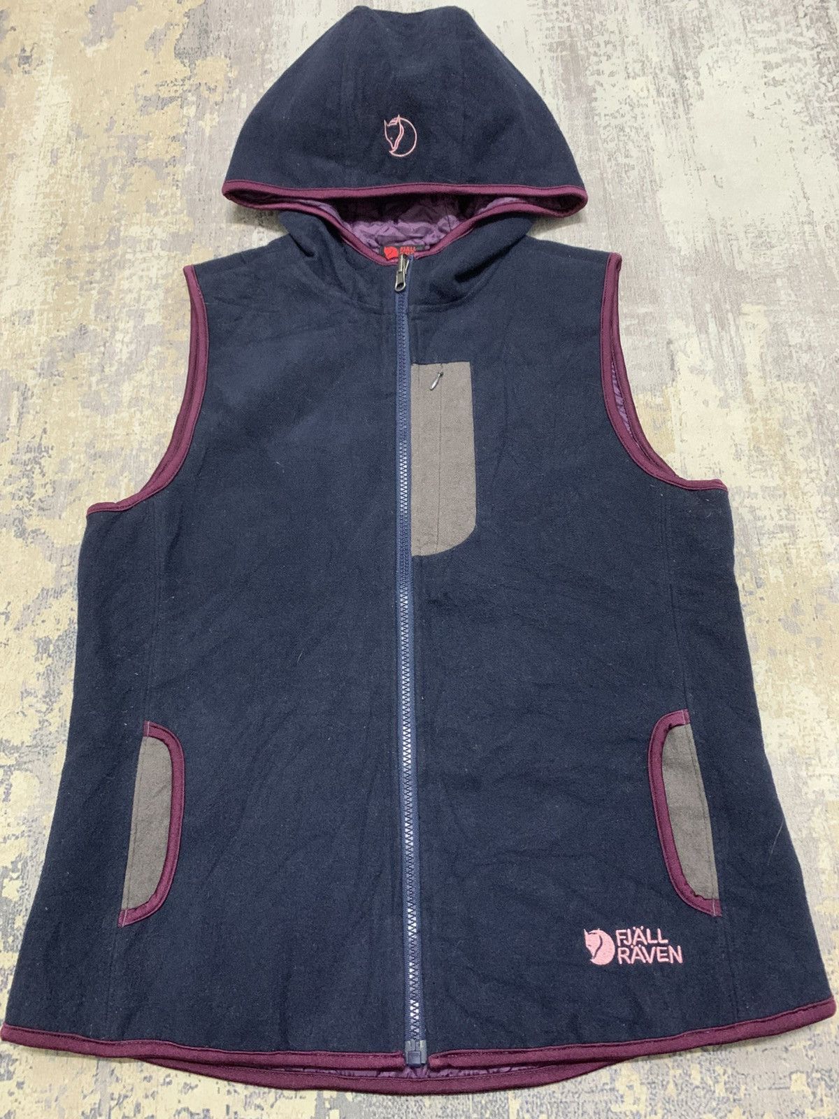 Fjallraven Vintage Fjallraven Hoodie Vest Size L / US 10 / IT 46 - 2 Thumbnail