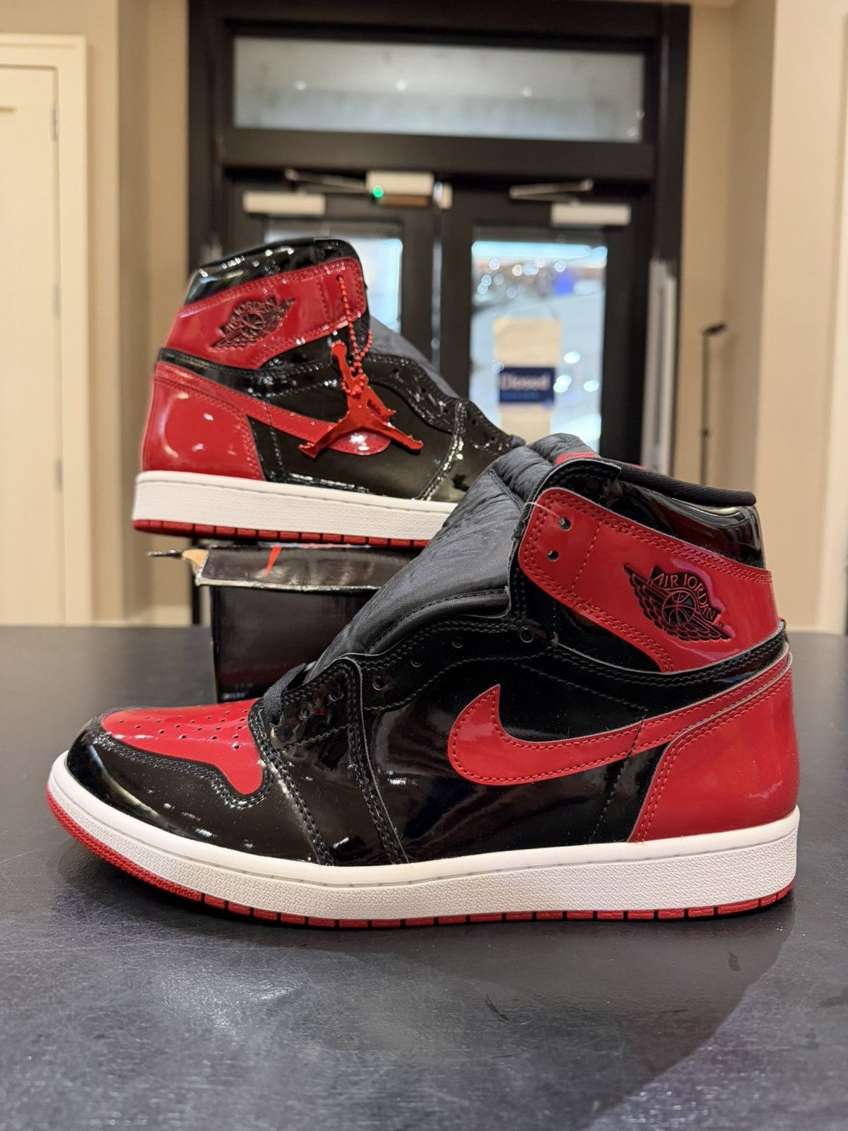 Jordan Brand Jordan 1 Retro ‘Patent Bred’ Size US 12 / EU 45 - 1 Thumbnail