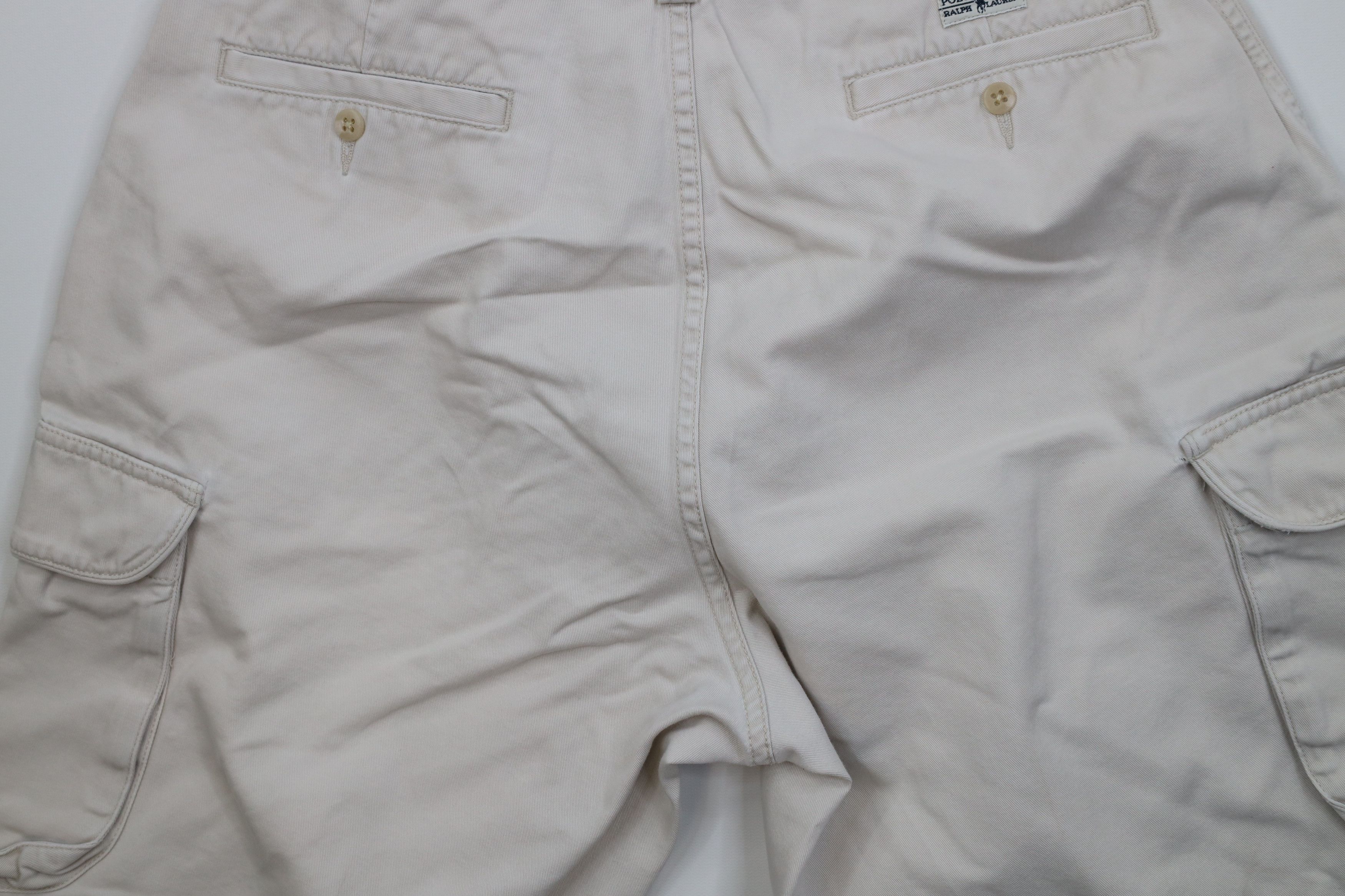 Ralph Lauren Vintage 90s Ralph Lauren Chino Cargo Shorts Stone Beige Size US 32 / EU 48 - 10 Thumbnail