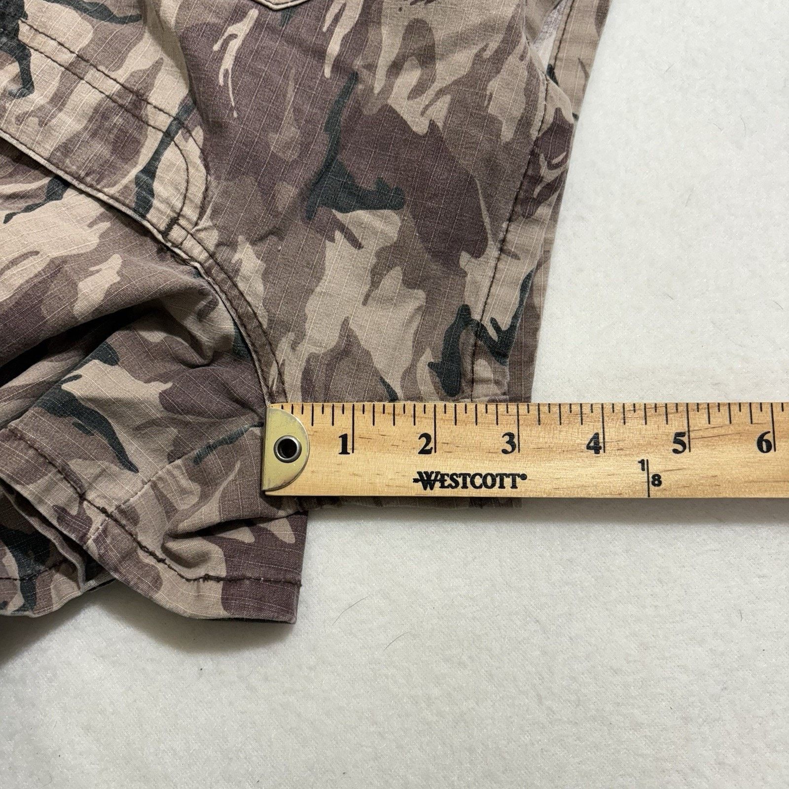 Other Arizona Jean Co 9 Camo 3" Inseam Shorts Flat Front 33" Waist Size 30" / US 8 / IT 44 - 11 Thumbnail