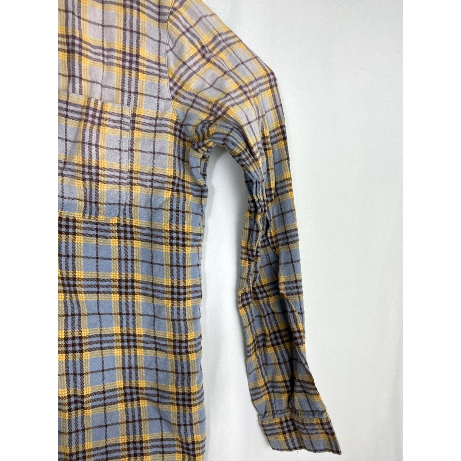Vintage BKE Womens Long Sleeve Flannel Button-Up Plaid Blue Brown Ombre M Shirt Womens Size M / US 6-8 / IT 42-44 - 5 Thumbnail