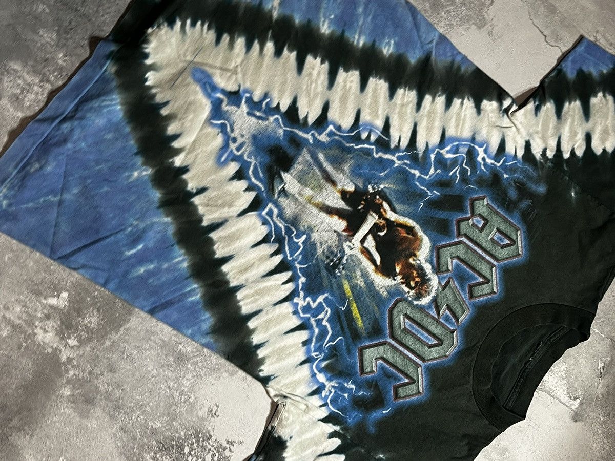 AC/DC liquid blue acdc let there be rock 2004 tie dye tshirt Size US M / EU 48-50 / 2 - 11 Thumbnail