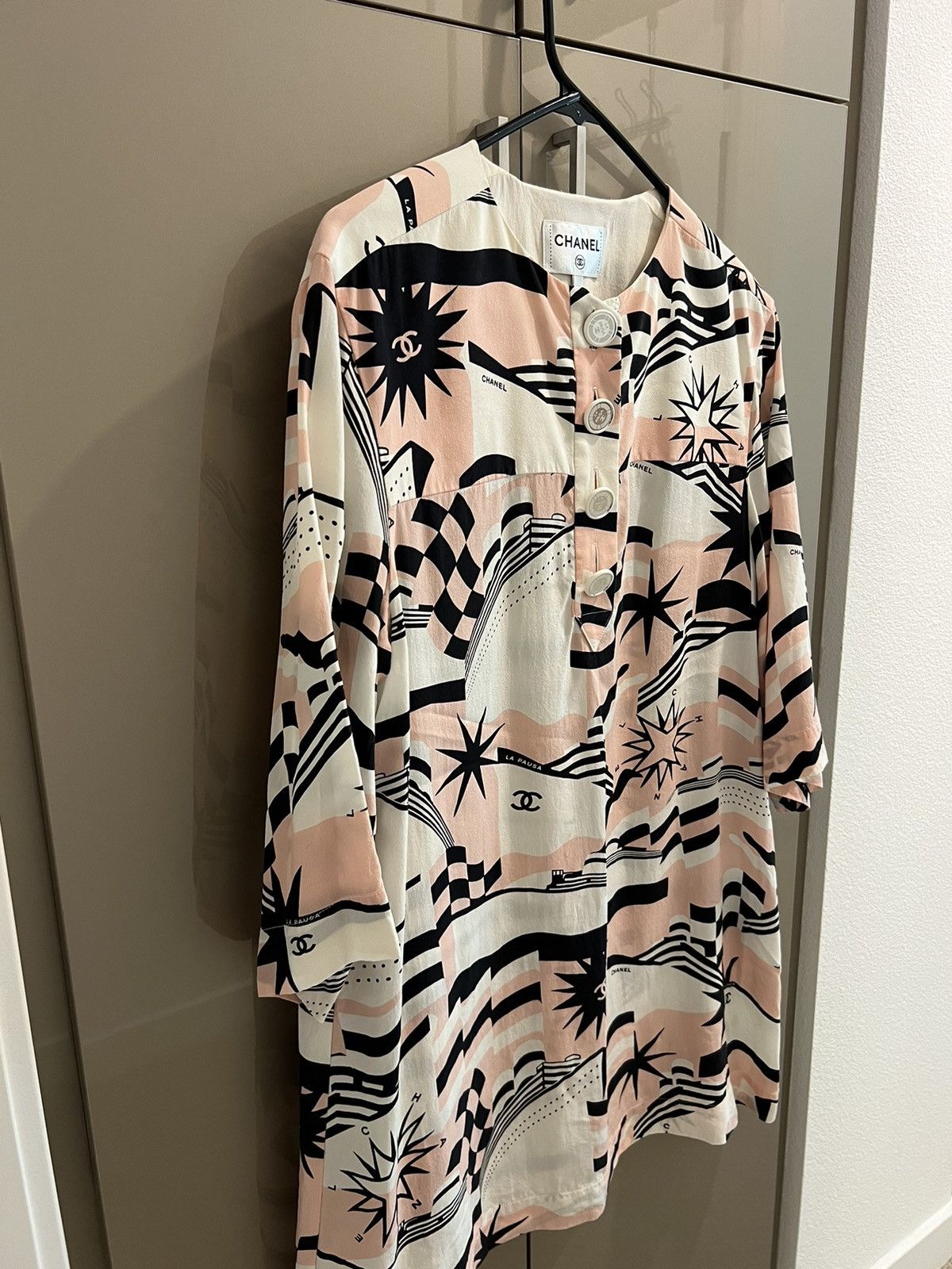 Chanel Chanel silk printed dress Size M / US 6-8 / IT 42-44 - 3 Thumbnail