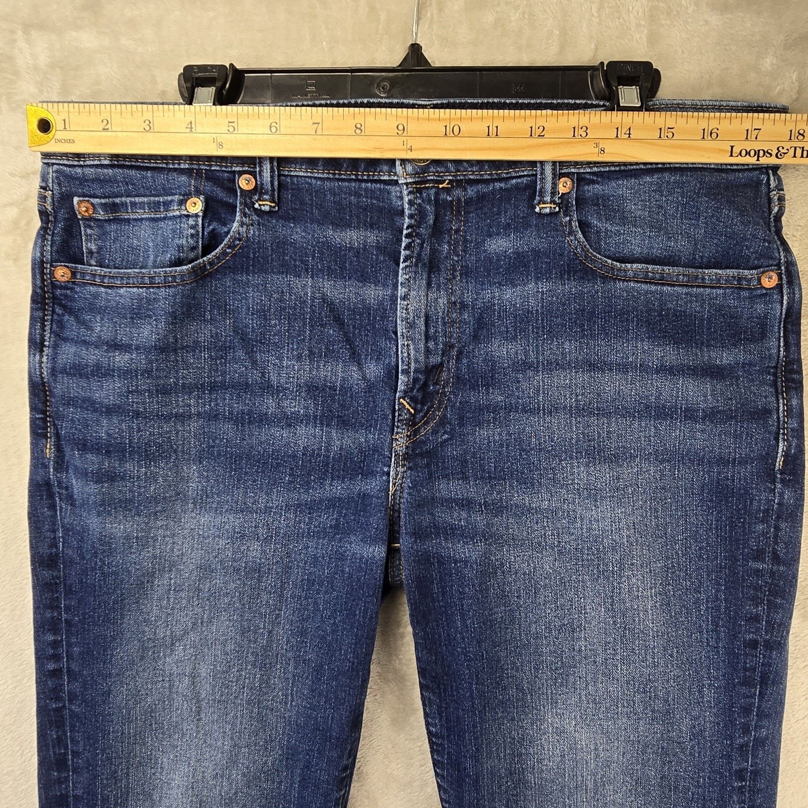 American Eagle Outfitters American Eagle Original Straight Jeans 33x30 (Fits 35x28) Size US 33 - 9 Thumbnail