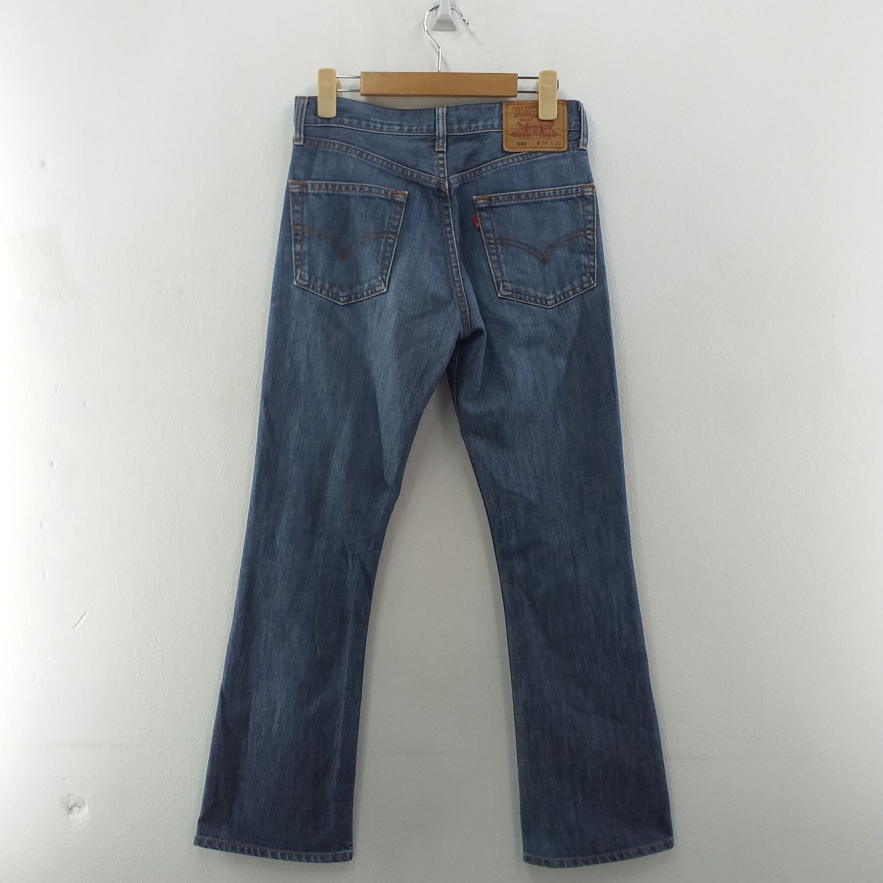 Japanese Brand Blue Vintage Levi's 550 Denim 29x30 -JN020 Size US 29 - 2 Thumbnail