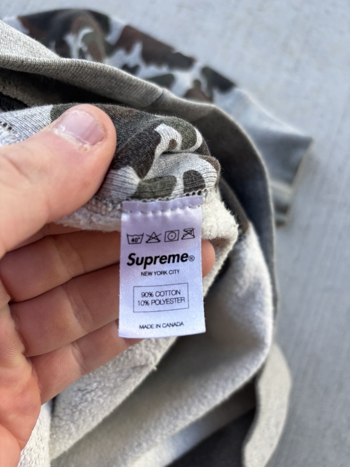 Supreme Supreme 2012 Duck Camo AOP Size US M / EU 48-50 / 2 - 8 Thumbnail