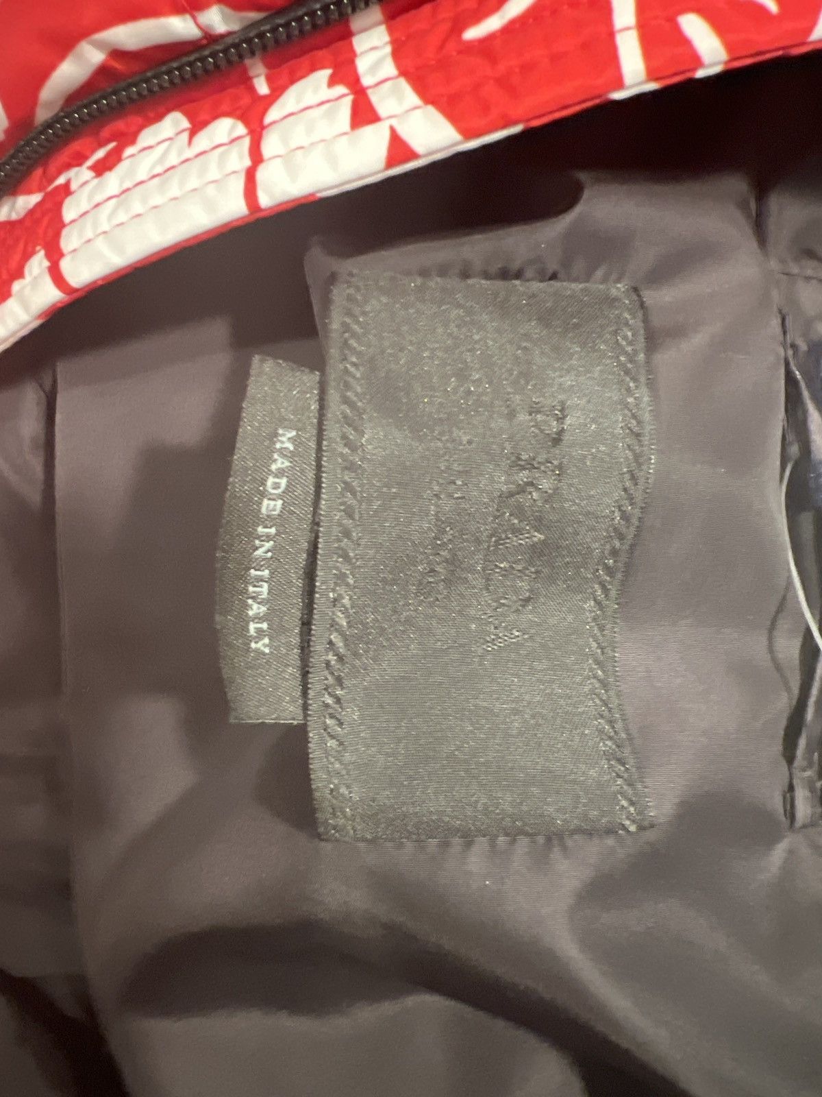 Prada Prada men’s puffer jacket. L. 3000 Size US L / EU 52-54 / 3 - 19 Thumbnail