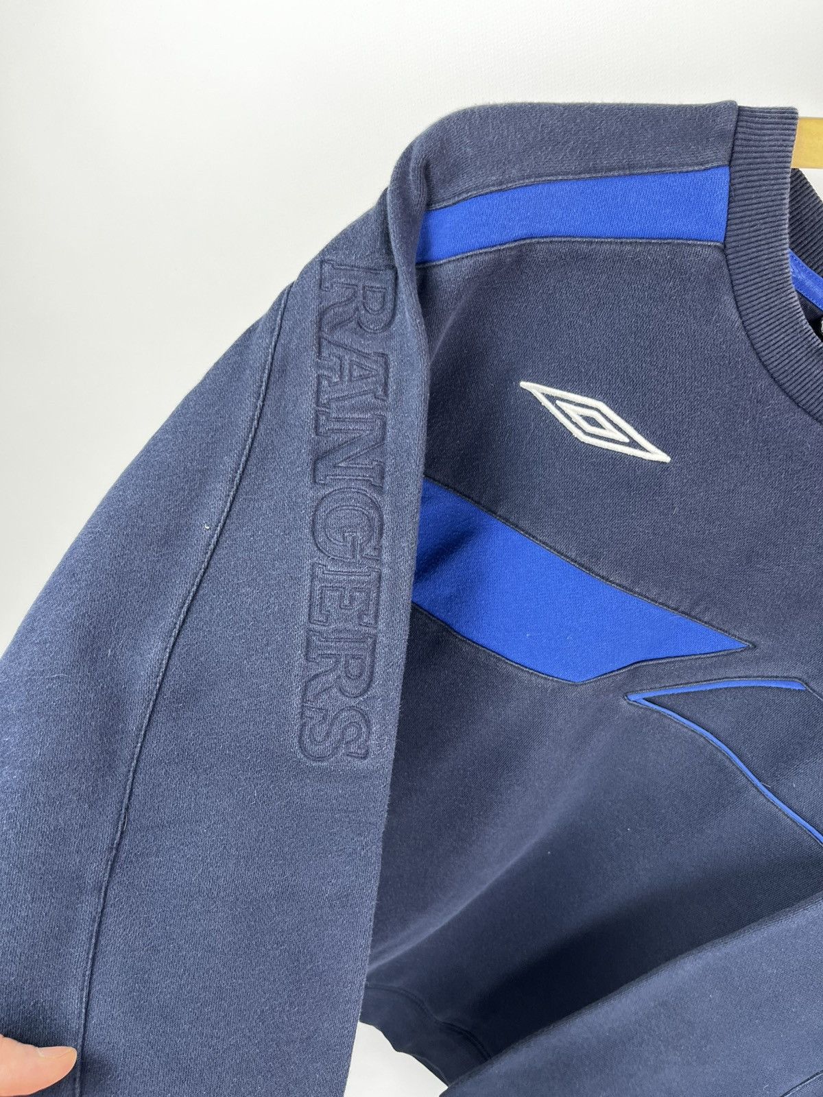 Umbro MEN'S RANGERS GLASGOW Umbro vintage sweatshirt size l Size US L / EU 52-54 / 3 - 2 Thumbnail