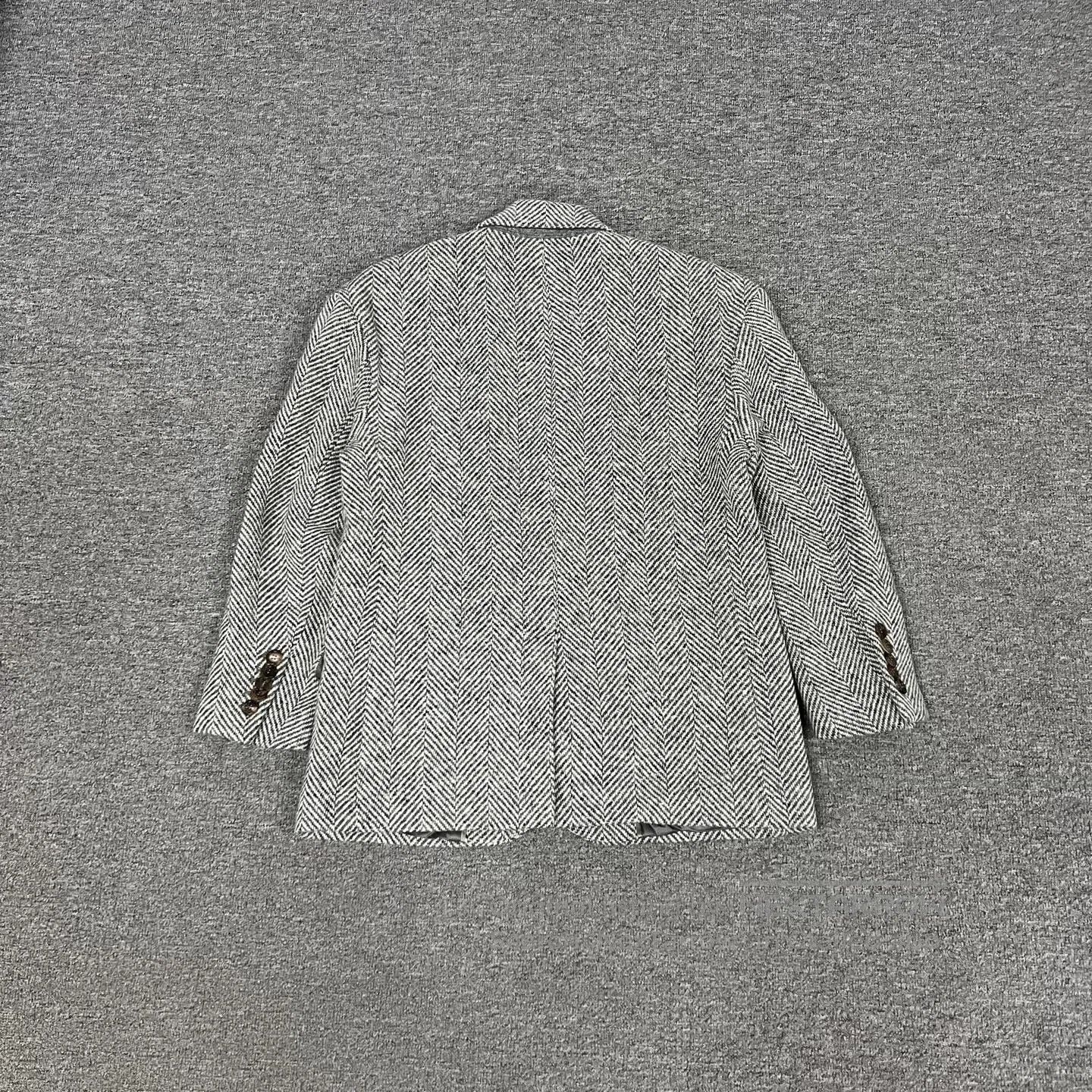 Gucci Guicci Elegant V-neck wool suit jacket| Size 40R - 2 Thumbnail