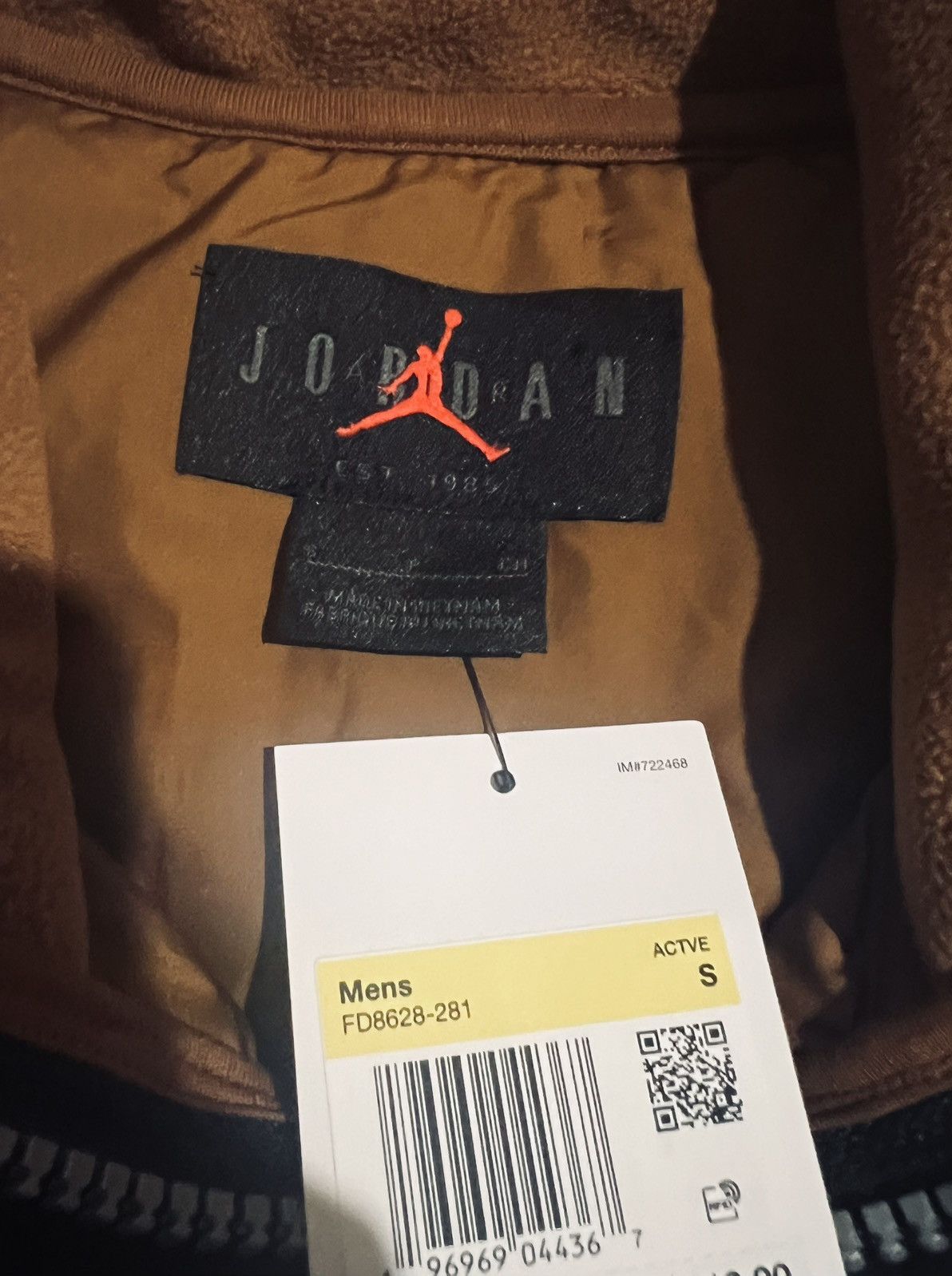 Jordan Brand Nike Air Jordan Vest Men Size Small Fleece Full Zip NWT Size US S / EU 44-46 / 1 - 5 Thumbnail