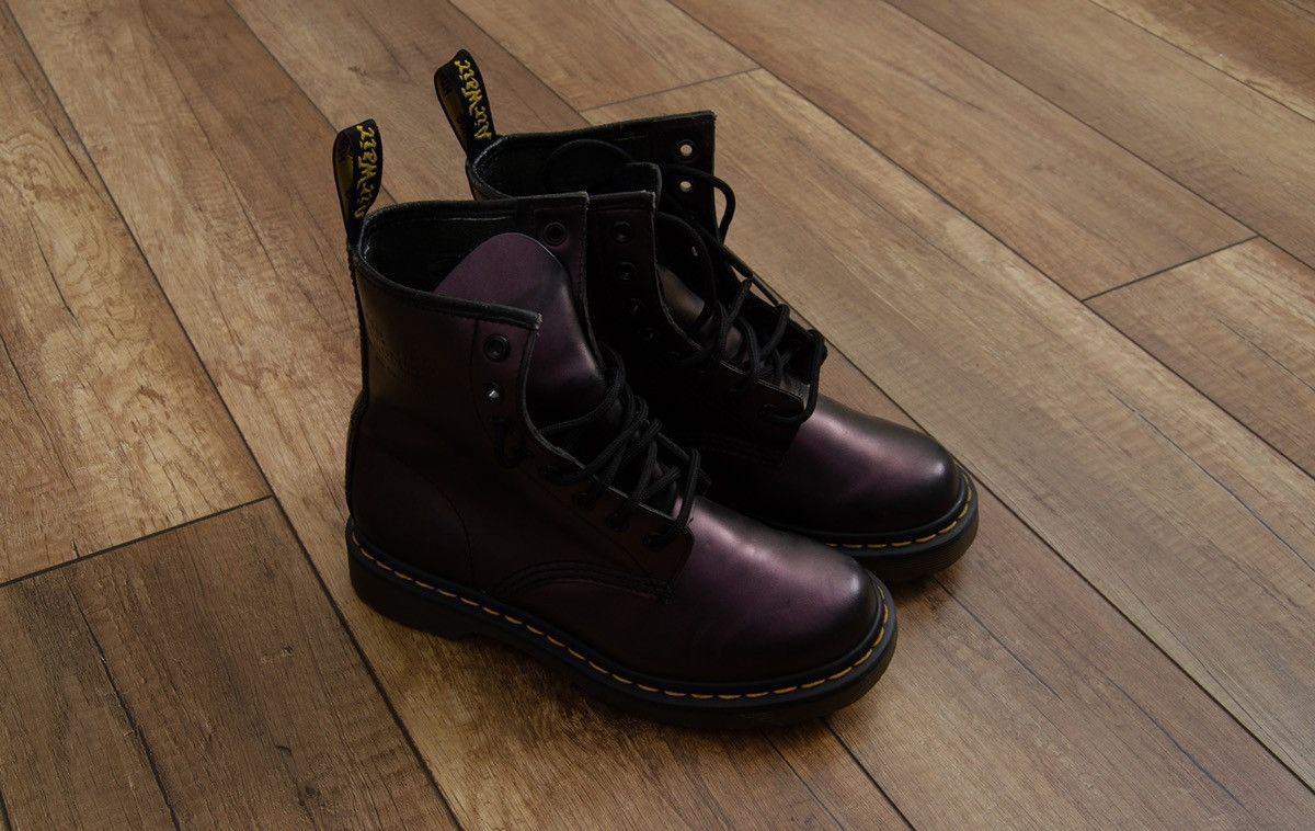 Dr. Martens Dr.Martens 7157 Violet Metallic Leather High Boots Shoes Size US 5 / IT 35 - 7 Thumbnail