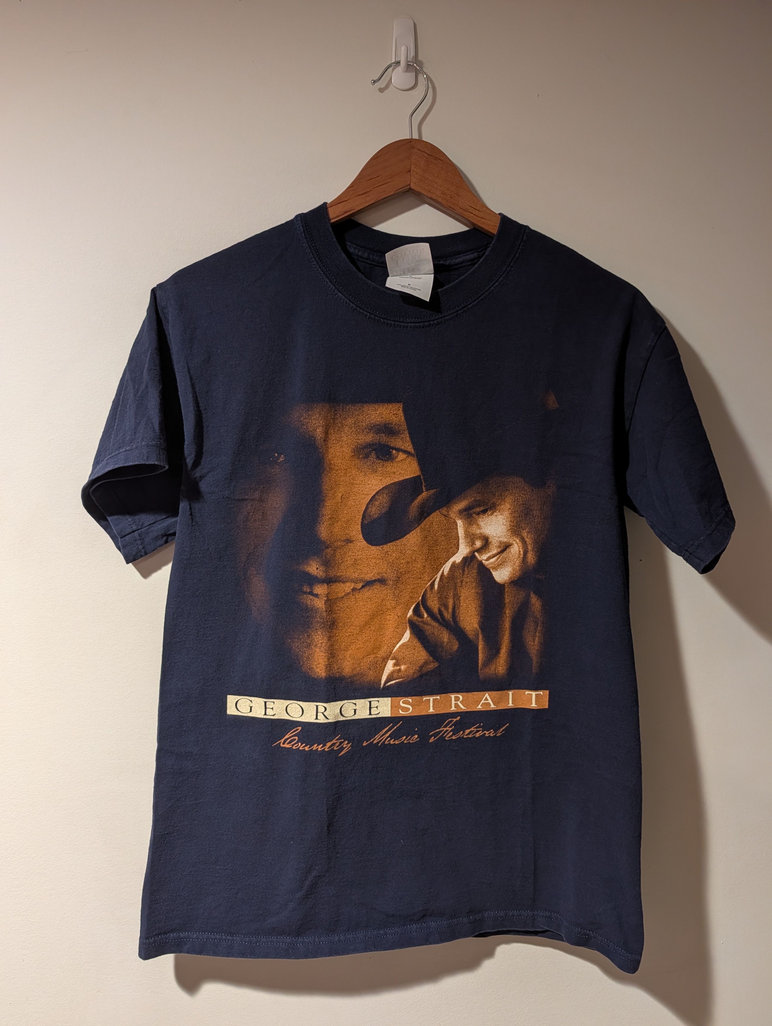 Band Tees Vintage George Strait Country Music Festival T Shirt Tour Size US M / EU 48-50 / 2 - 1 Thumbnail