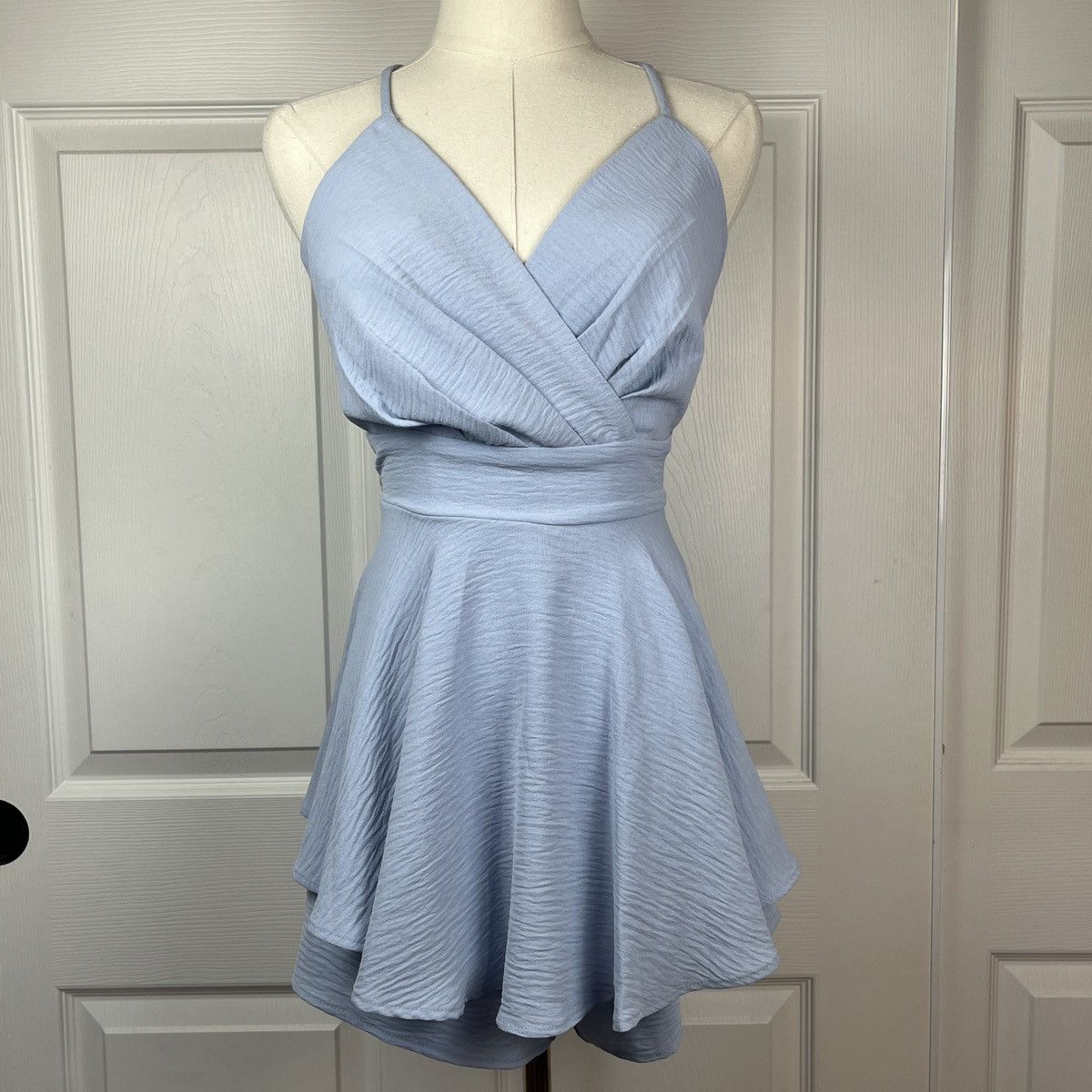 Other Windsor light blue lace mini dress w/ built in shorts Size M / US 6-8 / IT 42-44 - 1 Thumbnail