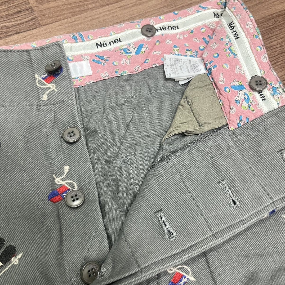 Ne-Net Ne-Net Issey Miyake Embroidered Short Pants Size US 30 / EU 46 - 4 Thumbnail