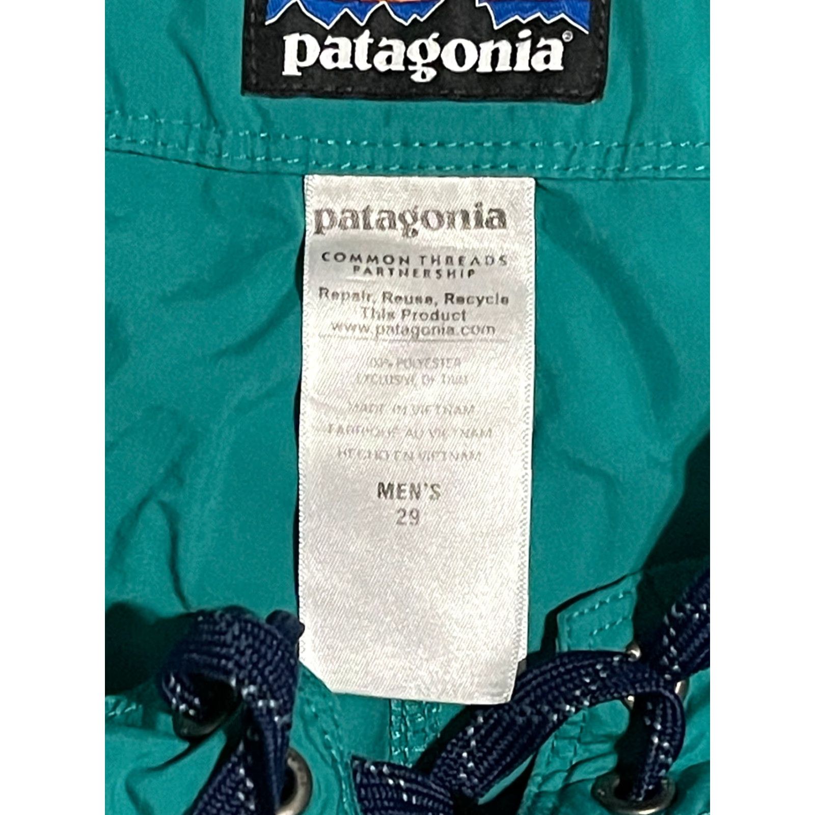 Patagonia Patagonia Shorts Mens Size 29 Swim Trunks Lightweight Aqua Board Shorts Pockets Quick Dry Breathable Drawstring Back Pocket Regular Bottom Mens Size US 29 - 3 Thumbnail