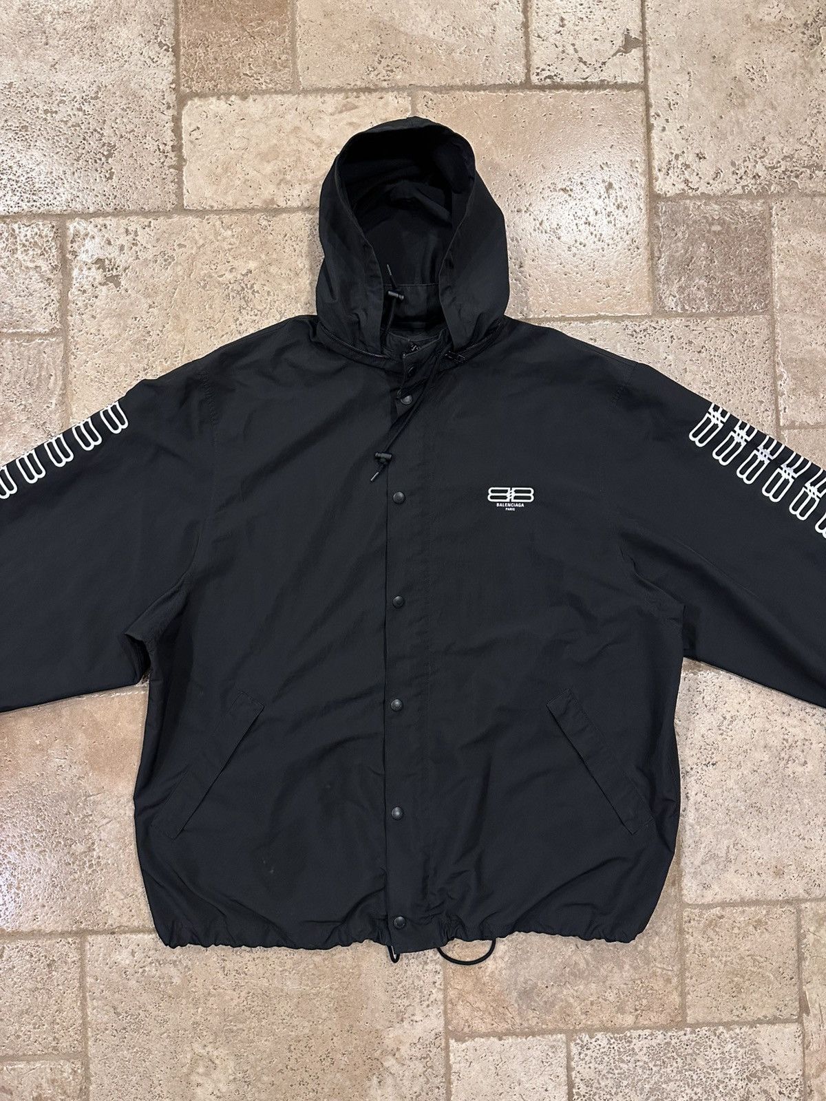 Balenciaga Balenciaga Double BB Icon Arm Print Coaches Black Zip Jacket Size US M / EU 48-50 / 2 - 5 Thumbnail