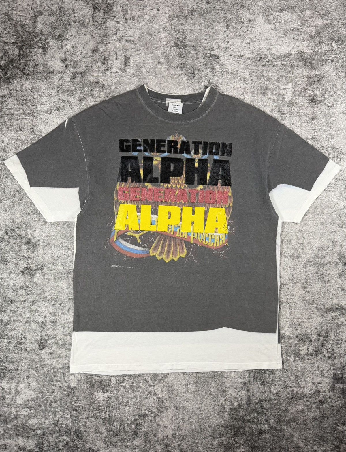 Vetements AW18 Vetements ‘Generation Alpha’ Trompe L’oeil T shirt Size US L / EU 52-54 / 3 - 1 Thumbnail