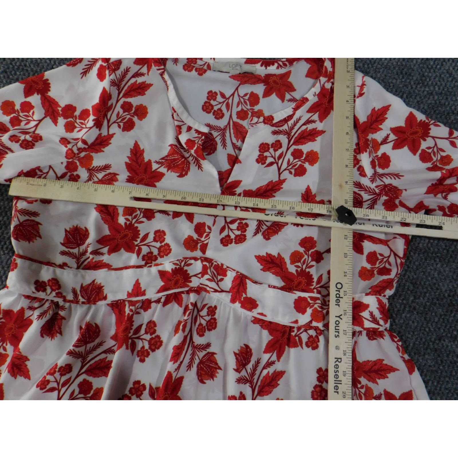 Ann Taylor Loft Blouse Womens 16 White Red Floral Long Sleeve Peplum Flowing Top Size XXL / US 16-18 / IT 52-54 - 6 Thumbnail
