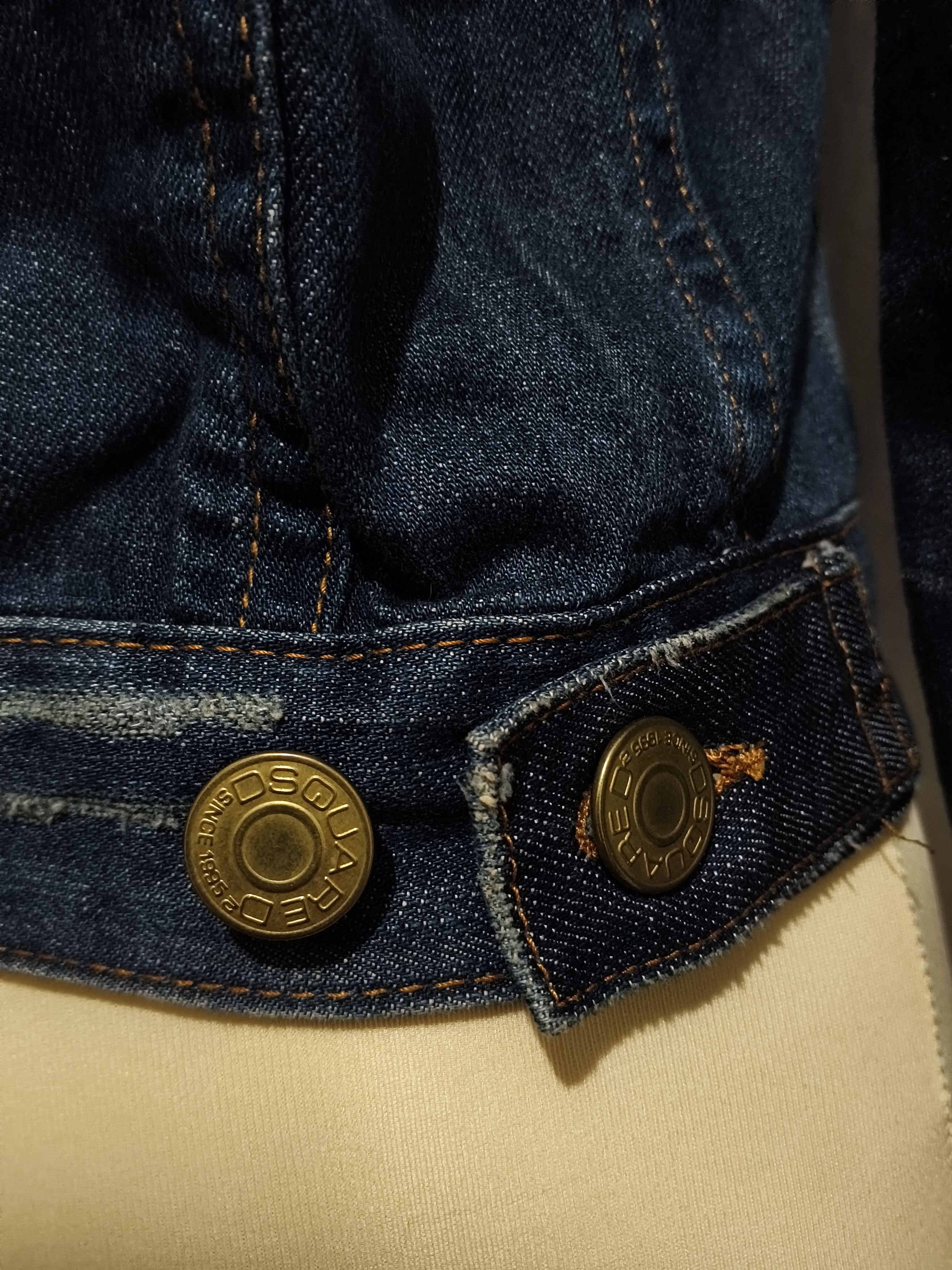 Dsquared2 Y2K DSQUARED2 Canadian Patch Distressed Denim Trucker Jacket Size XS / US 0-2 / IT 36-38 - 9 Thumbnail