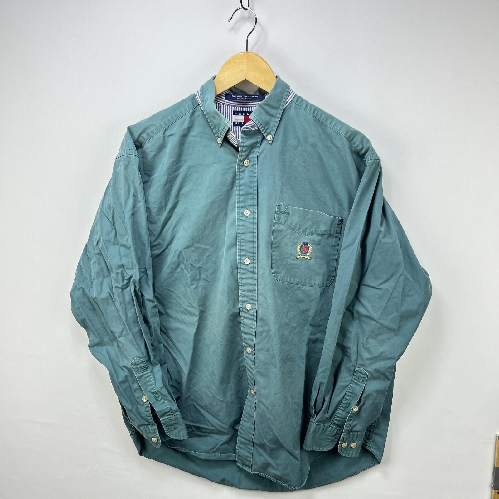 Tommy Hilfiger Vintage 90s Tommy Hilfiger Crest Long Sleeve Shirt Medium Size US M / EU 48-50 / 2 - 1 Thumbnail