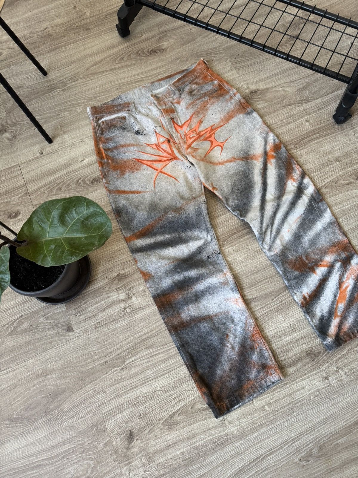Levi's Vintage Y2K Custom Levi’s 501 Crazy Painted Denim Jeans Size US 36 / EU 52 - 2 Thumbnail