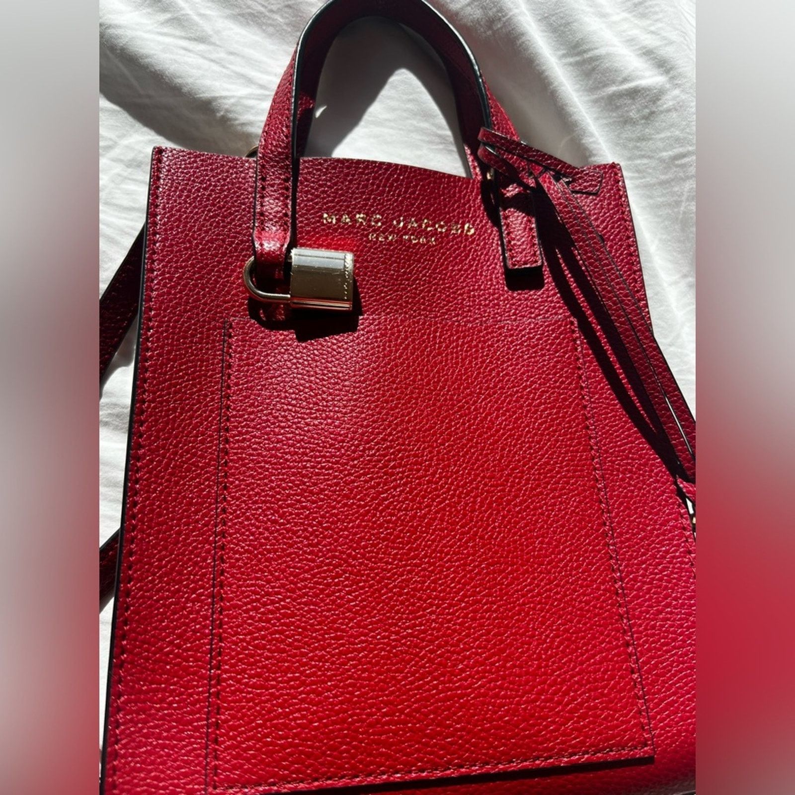 Marc Jacobs Marc Jacobs micro leather tote in red Size ONE SIZE - 5 Thumbnail