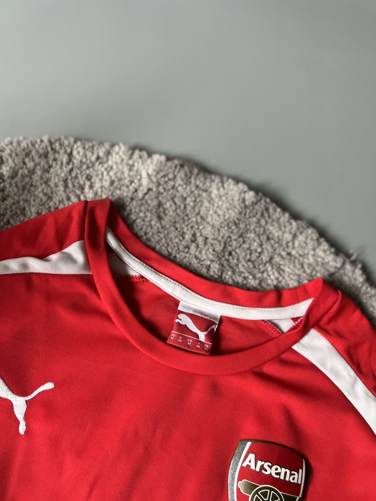 Puma ARSENAL PUMA 2014/2015 FOOTBALL HOME JERSEY #17 ALEXIS Size US M / EU 48-50 / 2 - 8 Thumbnail