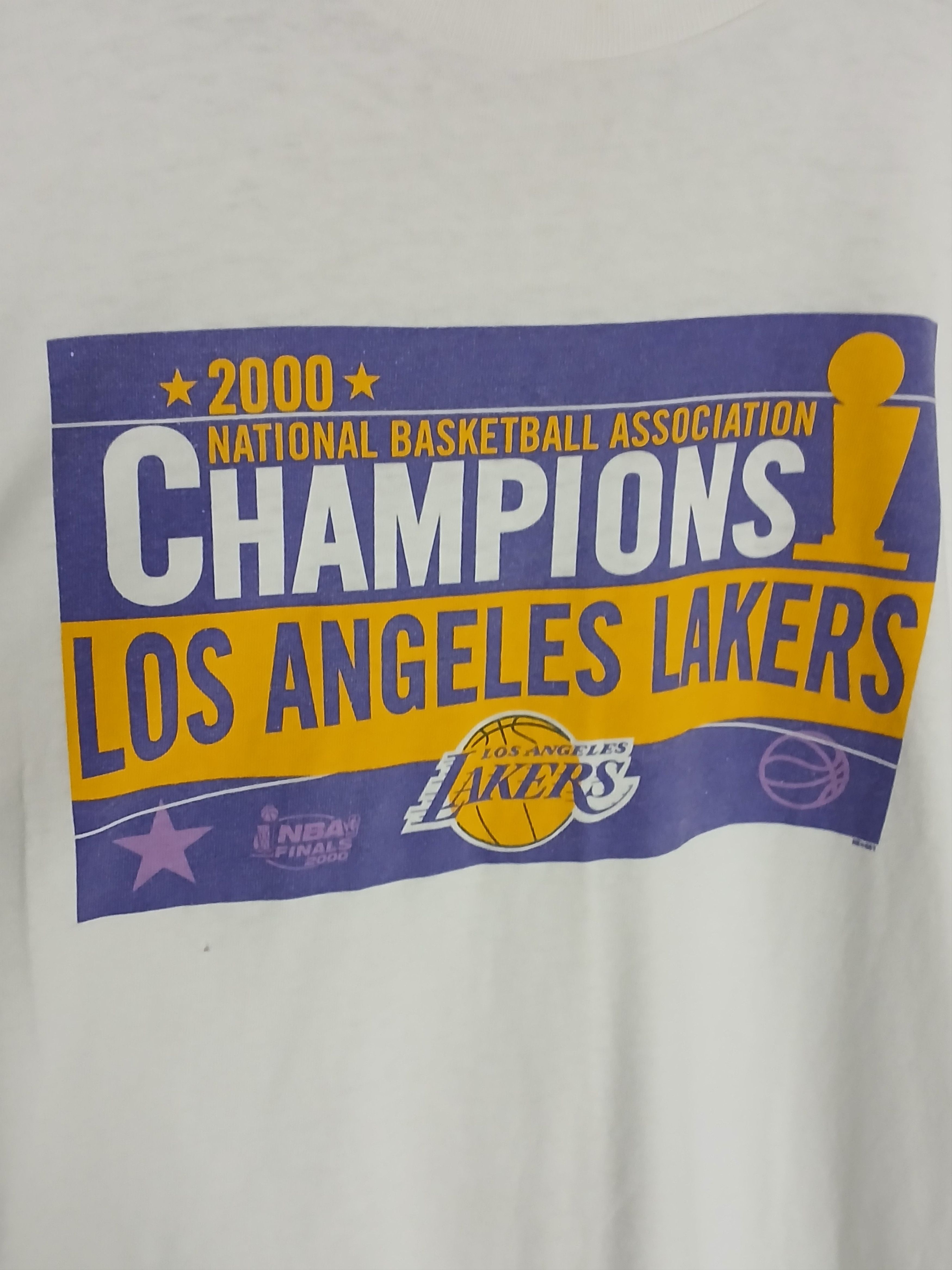 NBA × Vintage Vintage 2000 NBA Los Angeles Lakers Basketball T-Shirt Size US M / EU 48-50 / 2 - 3 Thumbnail