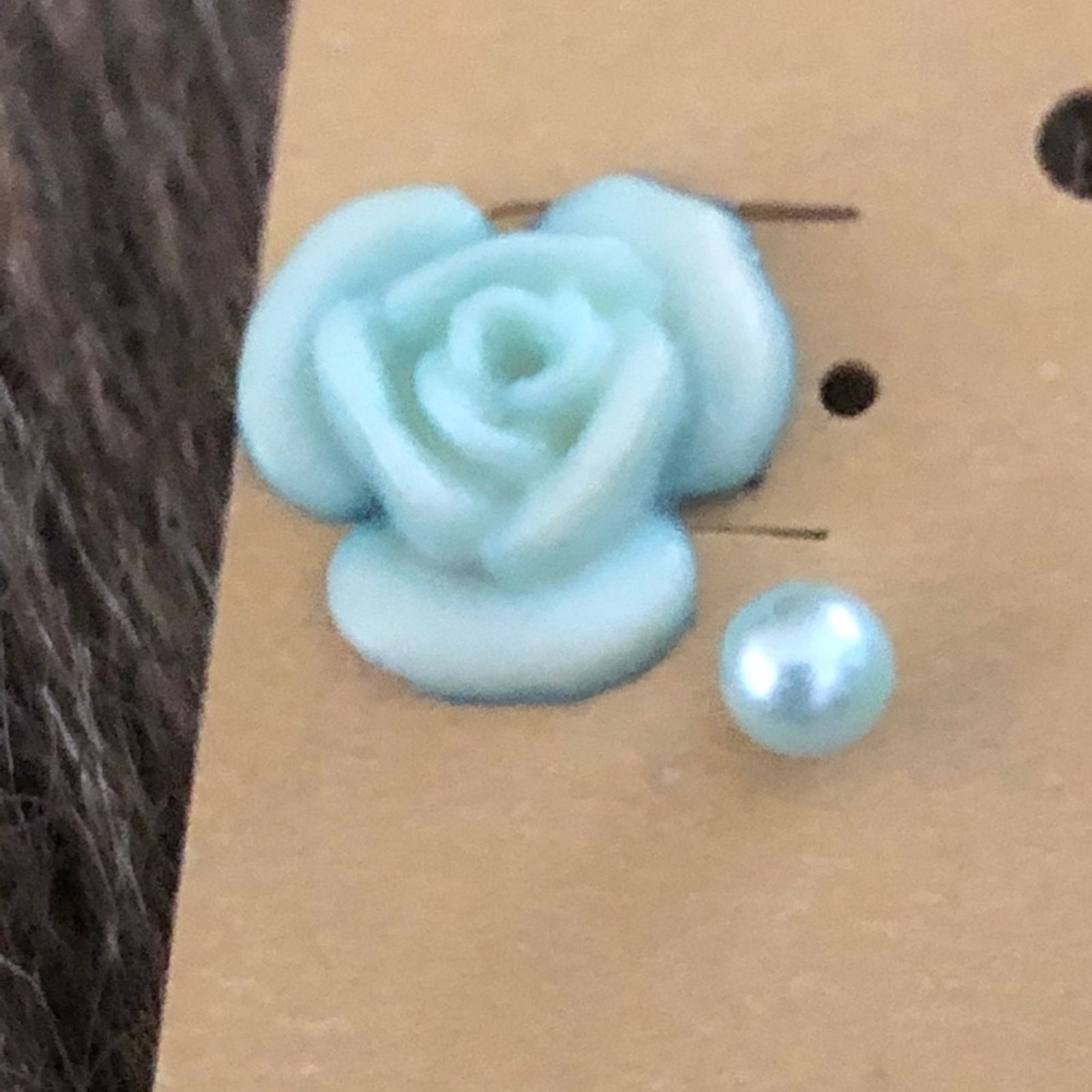 Vintage Antique blue rose & Pearl stud earring set Size ONE SIZE - 3 Thumbnail