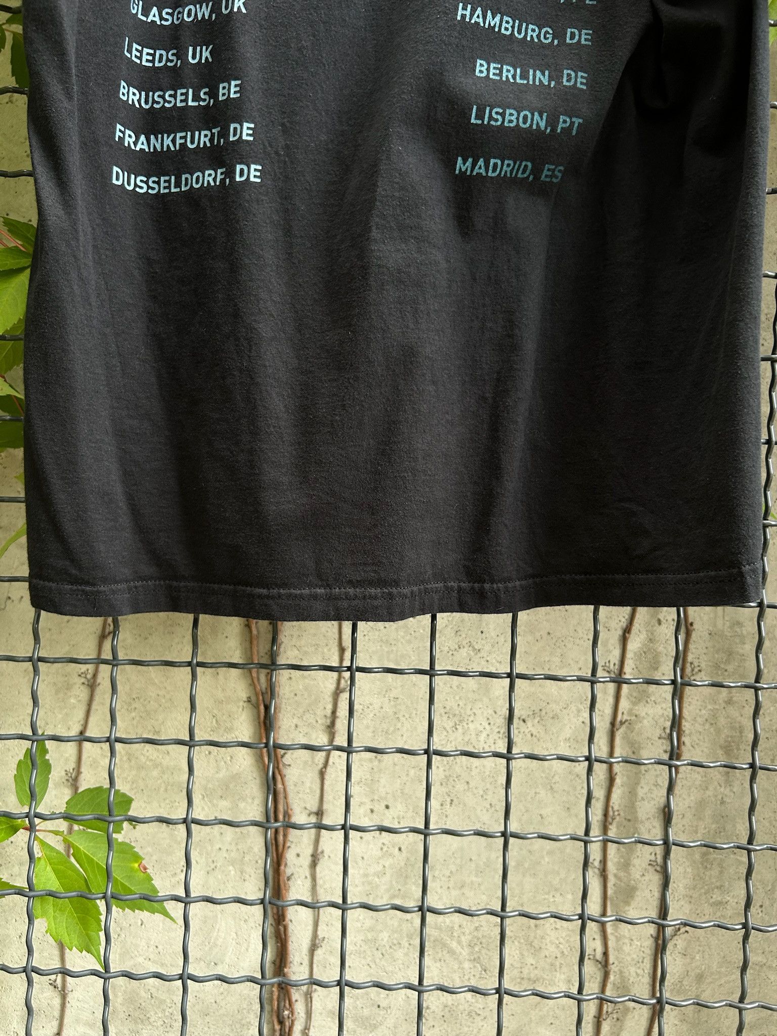 Band Tees Evanescence Vintage 2022 Tour Rock Band Tee Size US L / EU 52-54 / 3 - 10 Thumbnail
