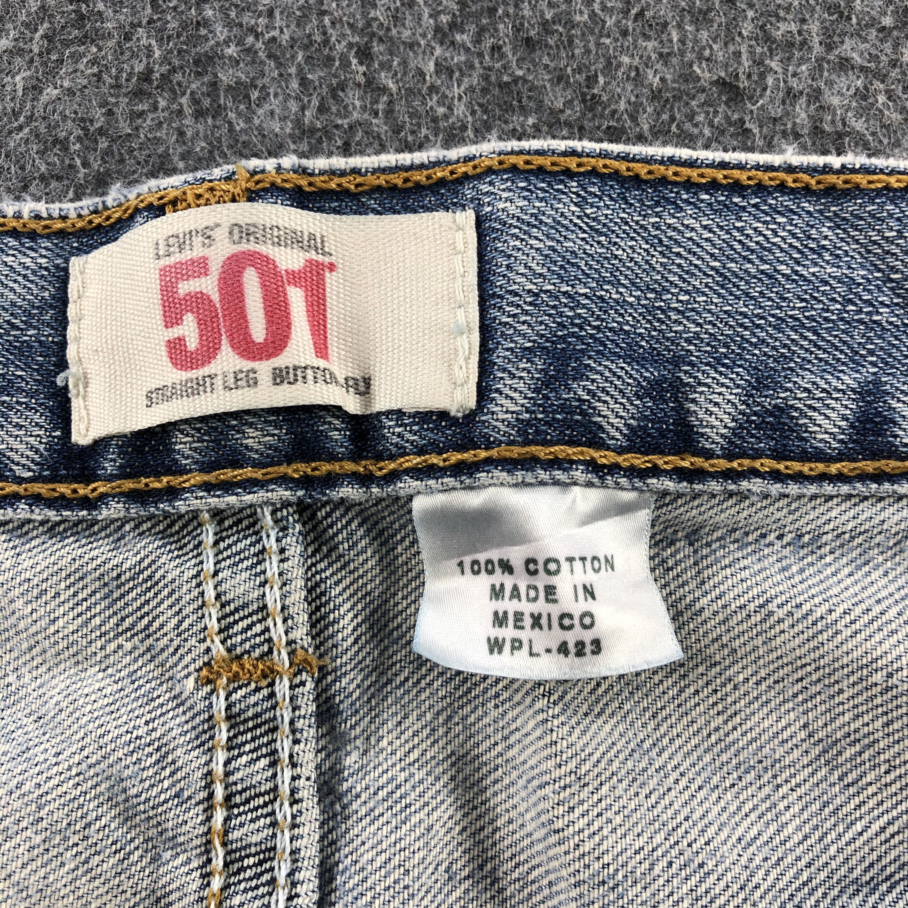 Levi's Light Wash Vintage Levis 501 Jeans-J1127 Size US 33 - 10 Thumbnail