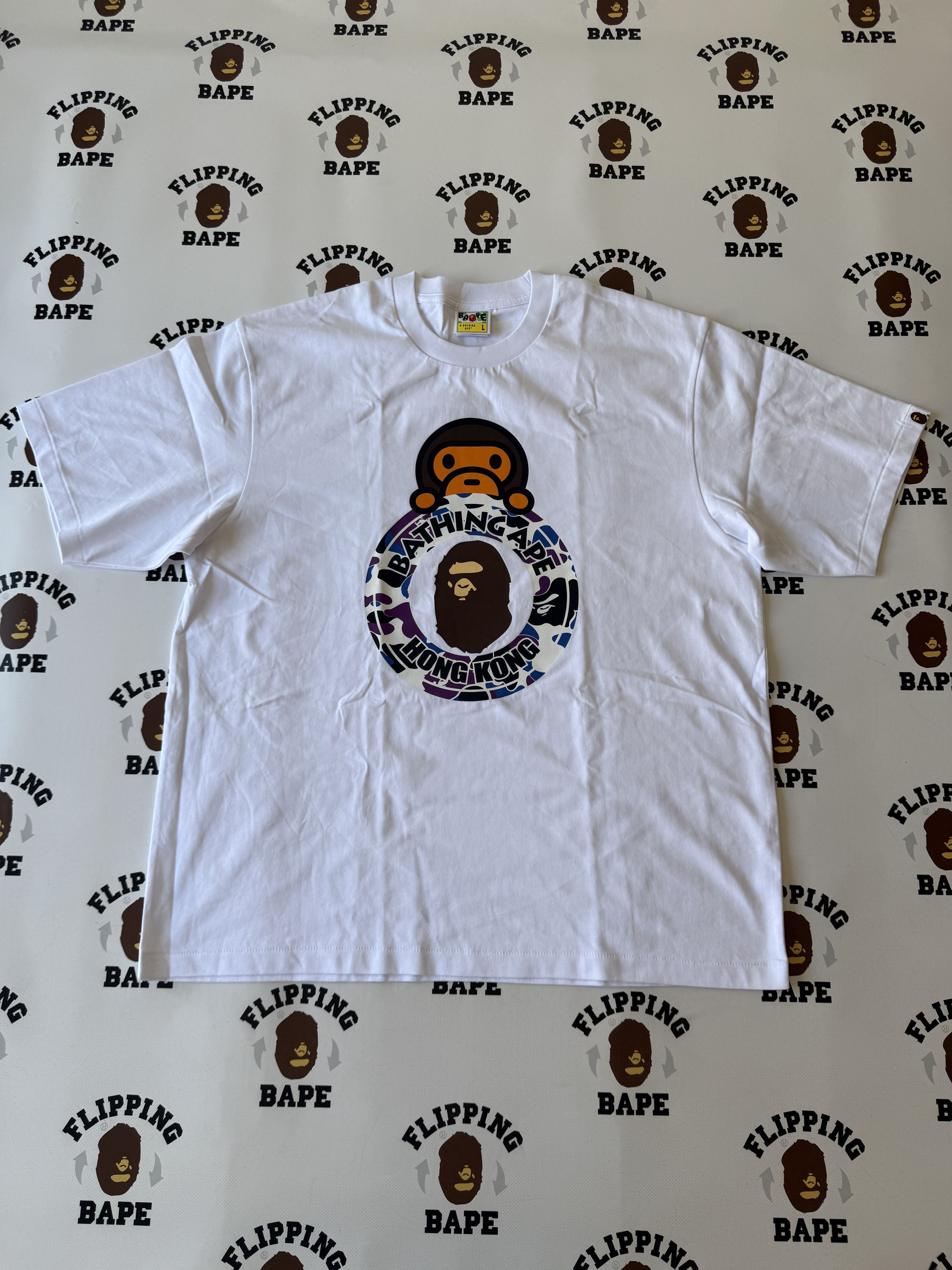 Bape BAPE STORE HK 20th ANNIV. WIDE FIT BABY MILO BUSY WORKS TEE Size US L / EU 52-54 / 3 - 1 Thumbnail