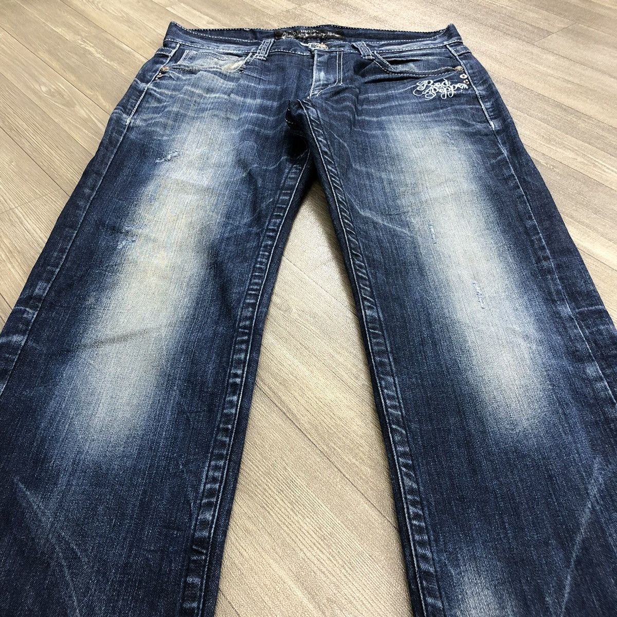 If Six Was Nine × Le Grande Bleu (L.G.B.) × Tornado Mart Y2K Red Pepper Distressed Embroidered Faded Denim Pants Size US 33 - 20 Thumbnail