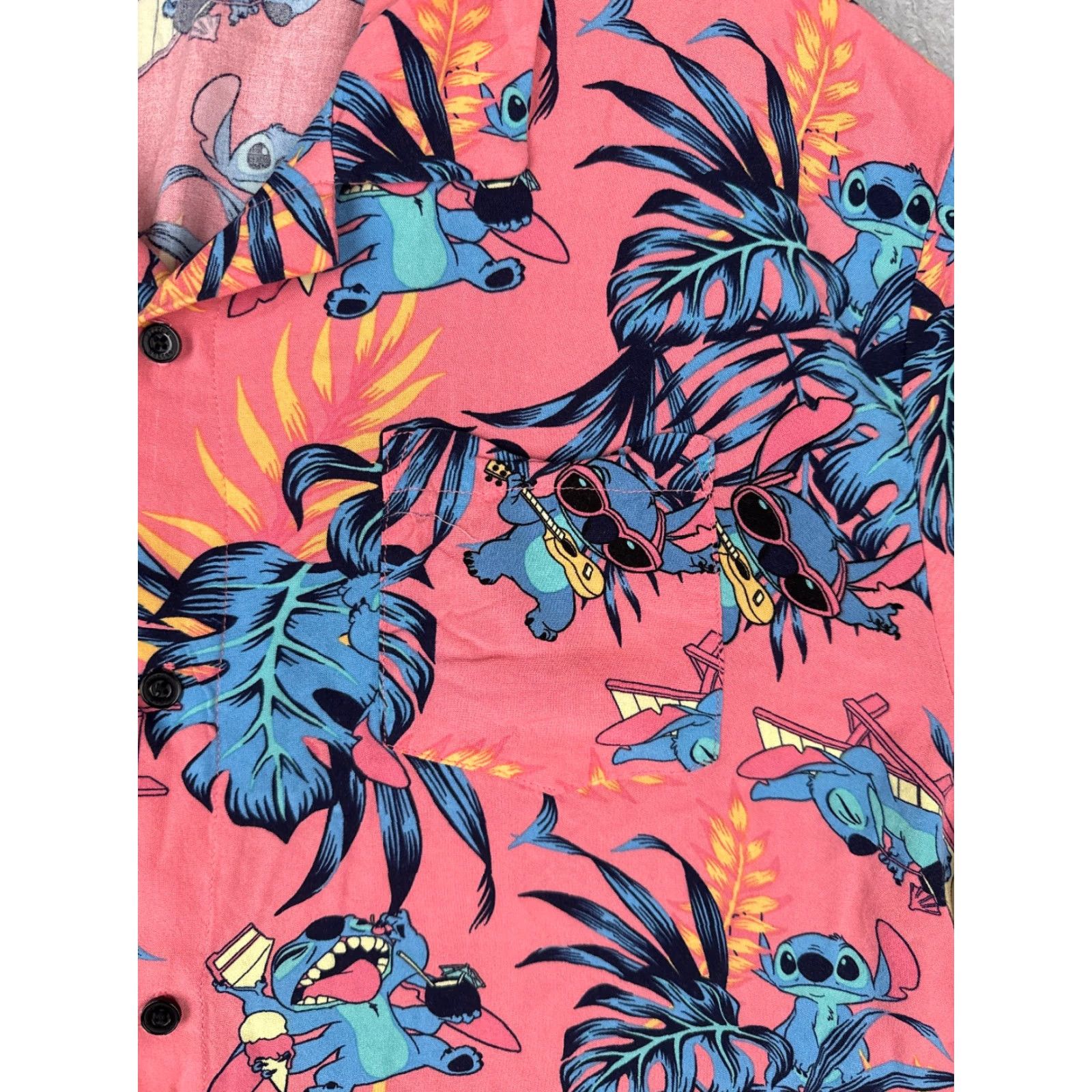 Disney Disney Shirt Men 3XL Floral Leaf Pink Blue Hawaiian Resort Vacation Aloha Lilo & Stitch Cotton Button-Up Short Sleeve Shirt Mens Size US XXL / EU 58 / 5 - 6 Thumbnail