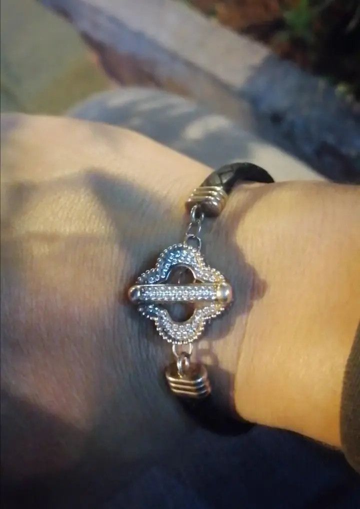 Sterling Silver 925 Silver Clover Diamond Set Bracelet Black Leather Size ONE SIZE - 4 Thumbnail